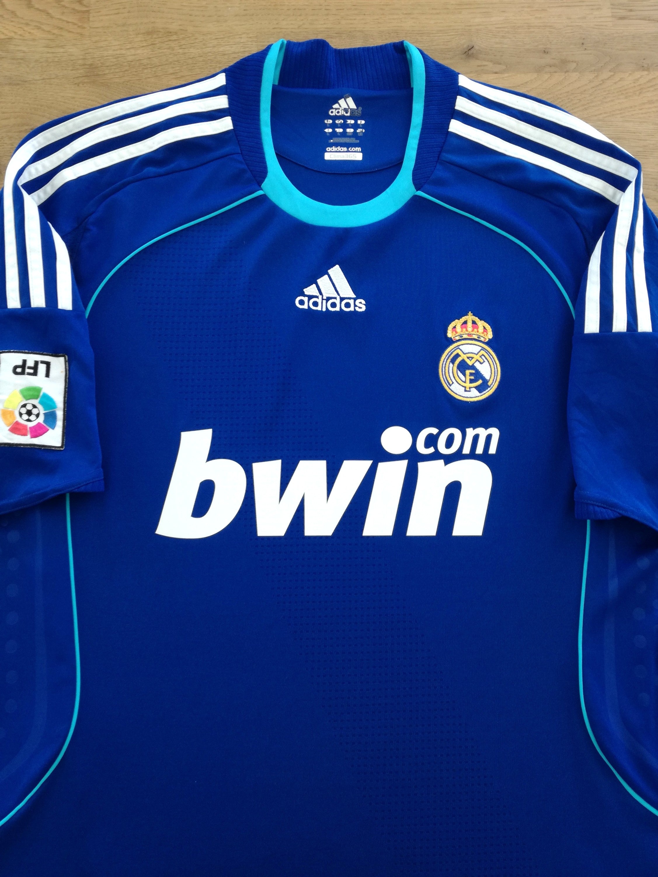 2008/09 Real Madrid Away La Liga Football Shirt