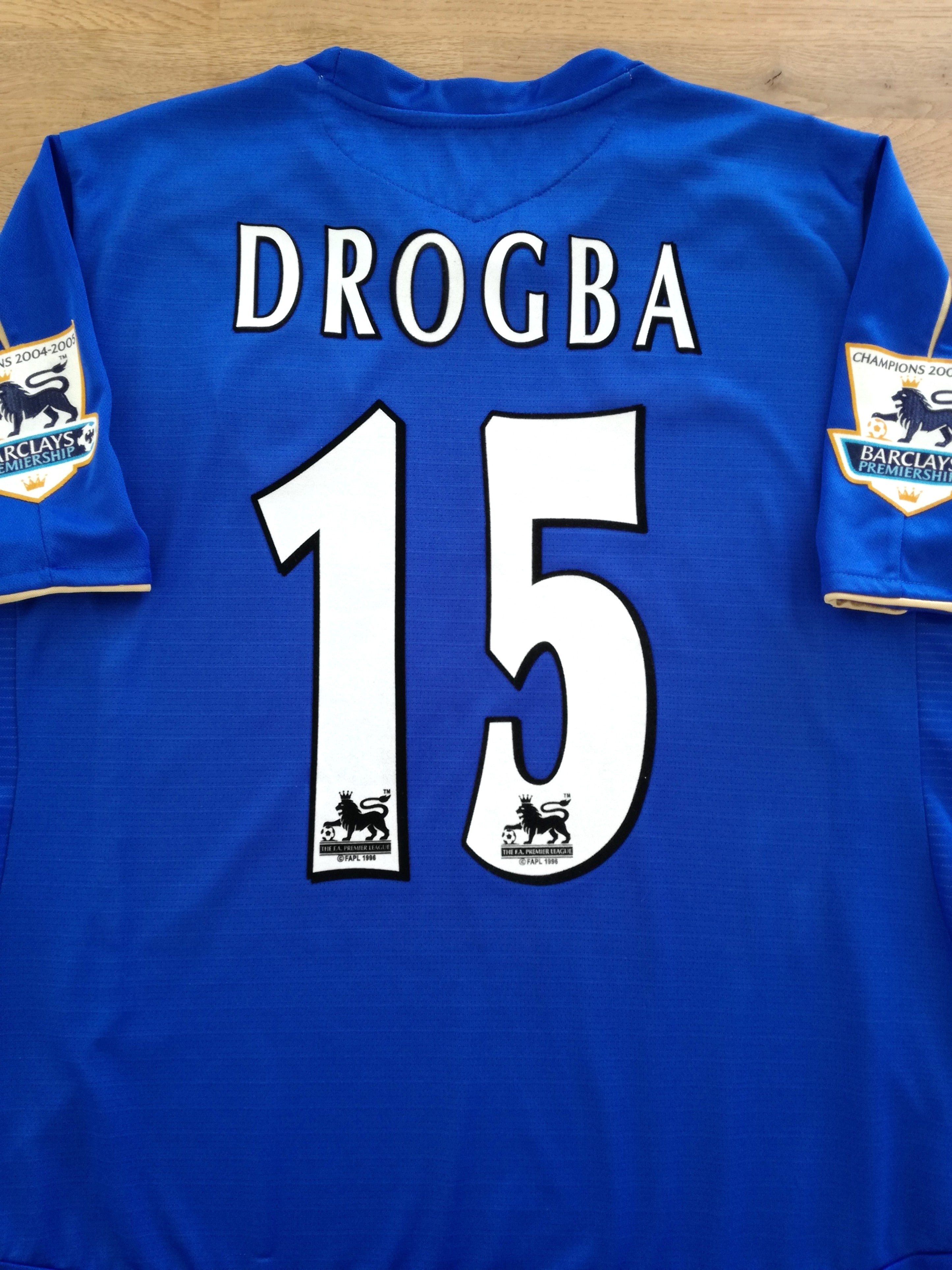 2005/06 Chelsea Home Premier League Football Shirt Drogba #15