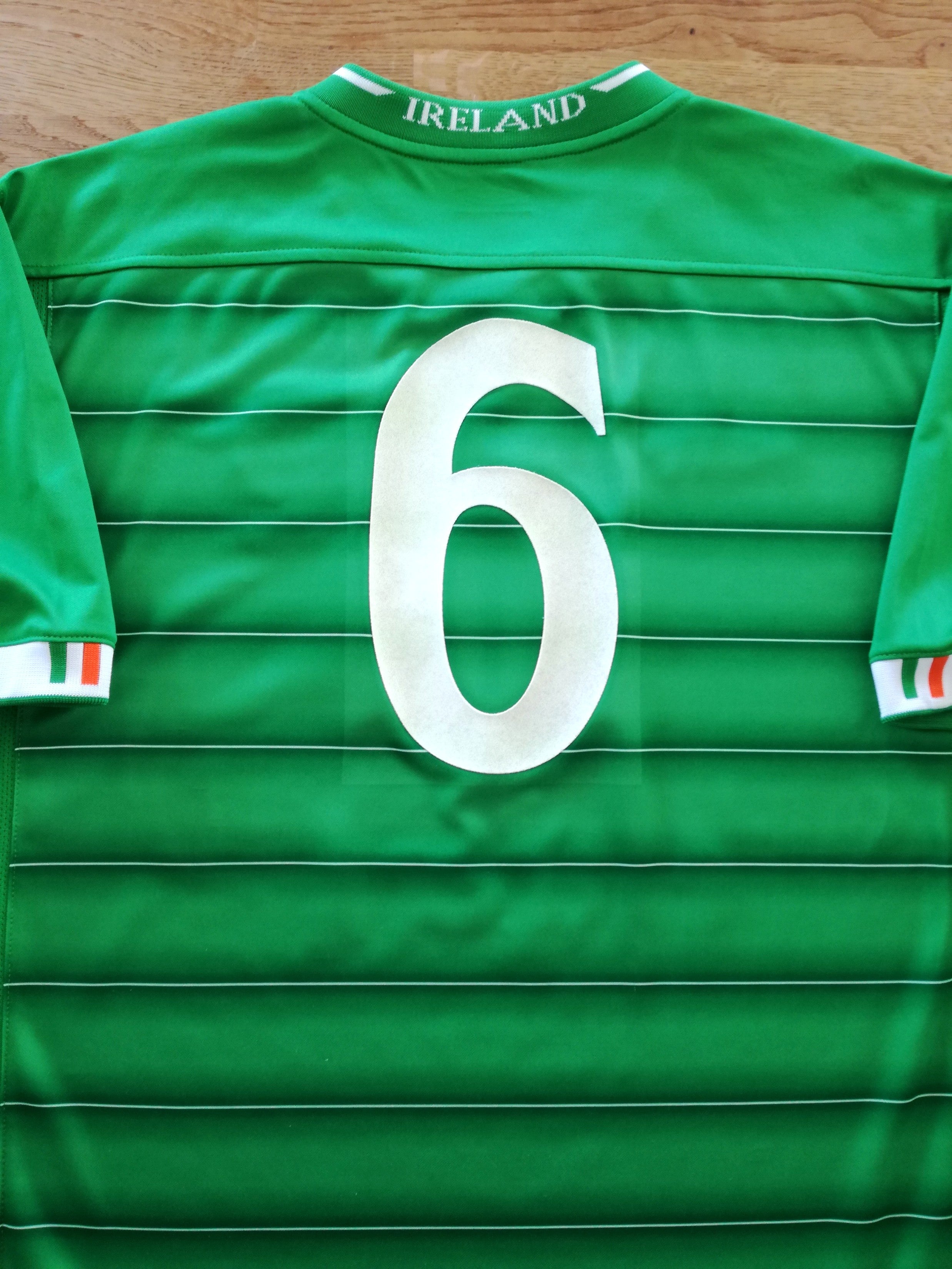 2003/04 Republic of Ireland Home Football Shirt #6