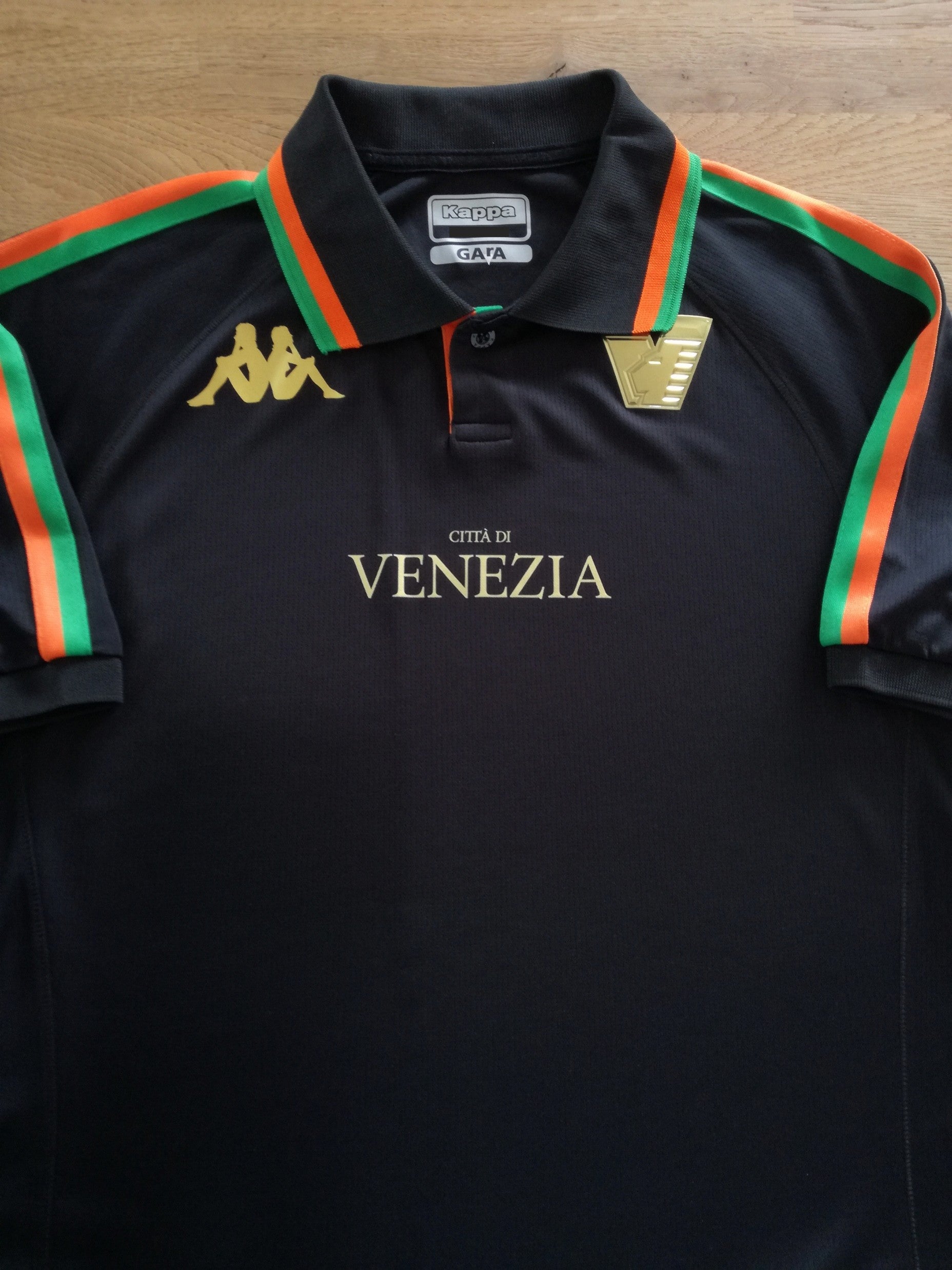 2022/23 Venezia Home Football Shirt