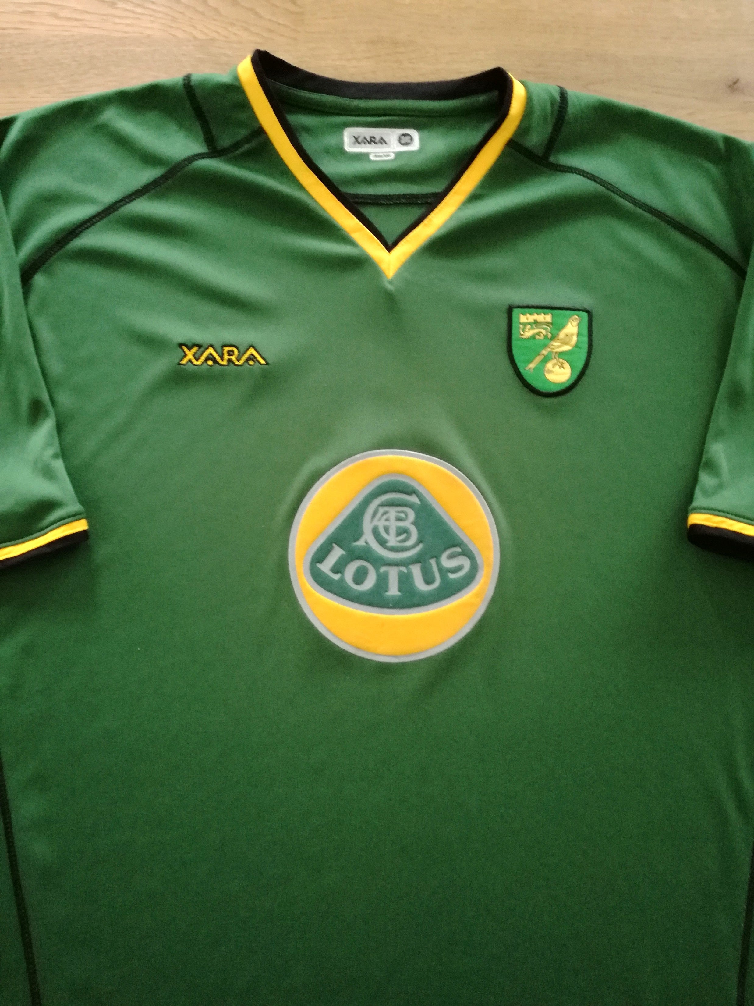 2003/04 Norwich City Away Football Shirt