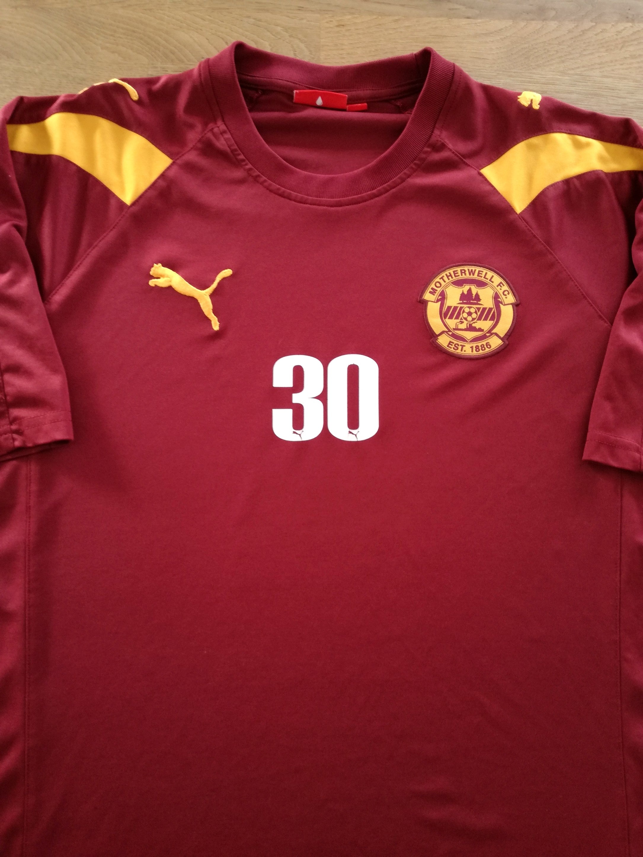 2011/12 Motherwell Player Issue Training Shirt #30