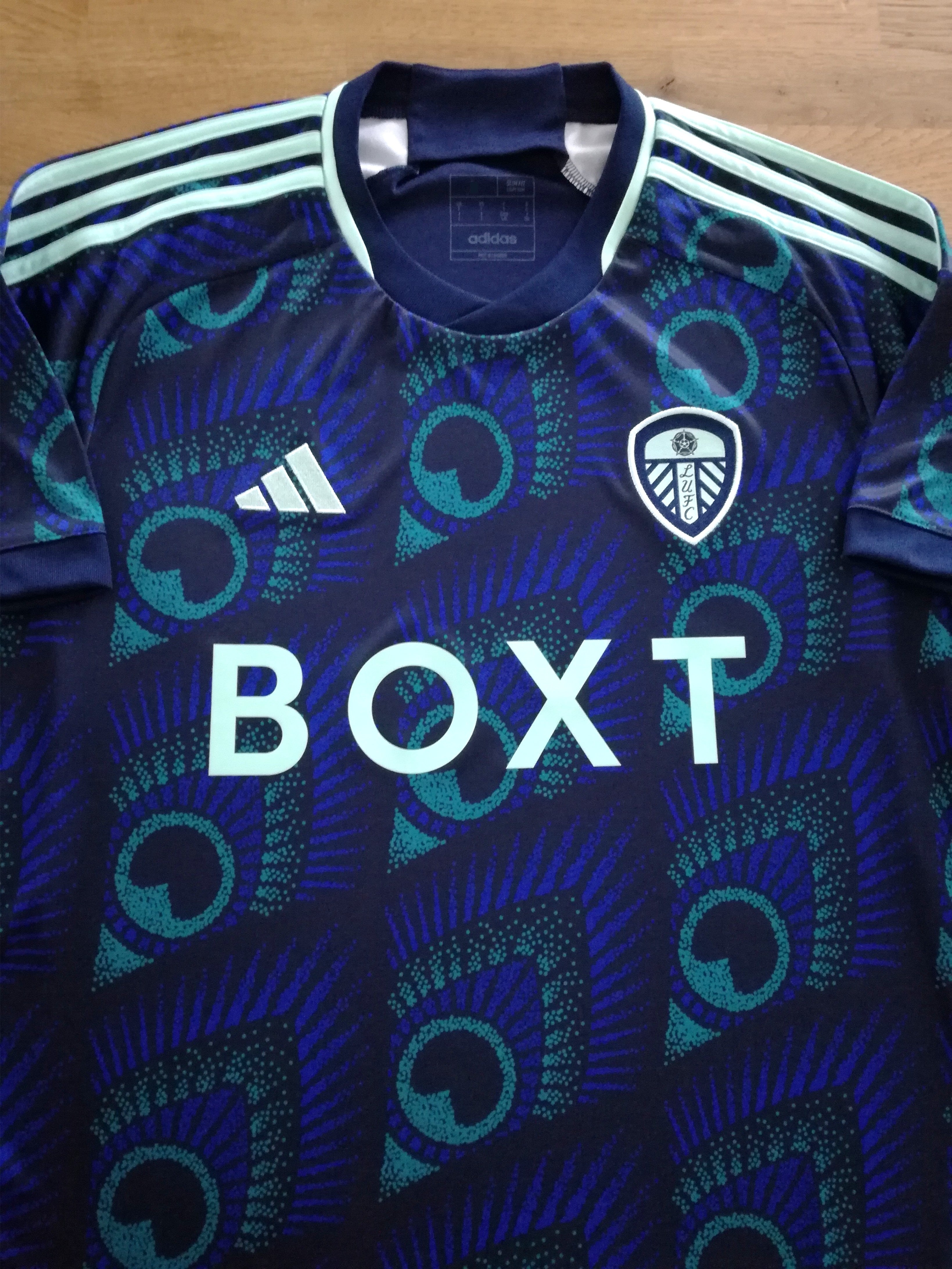 2023/24 Leeds Utd Away Football Shirt