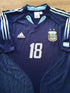2004/05 Argentina Away Football Shirt Messi #18