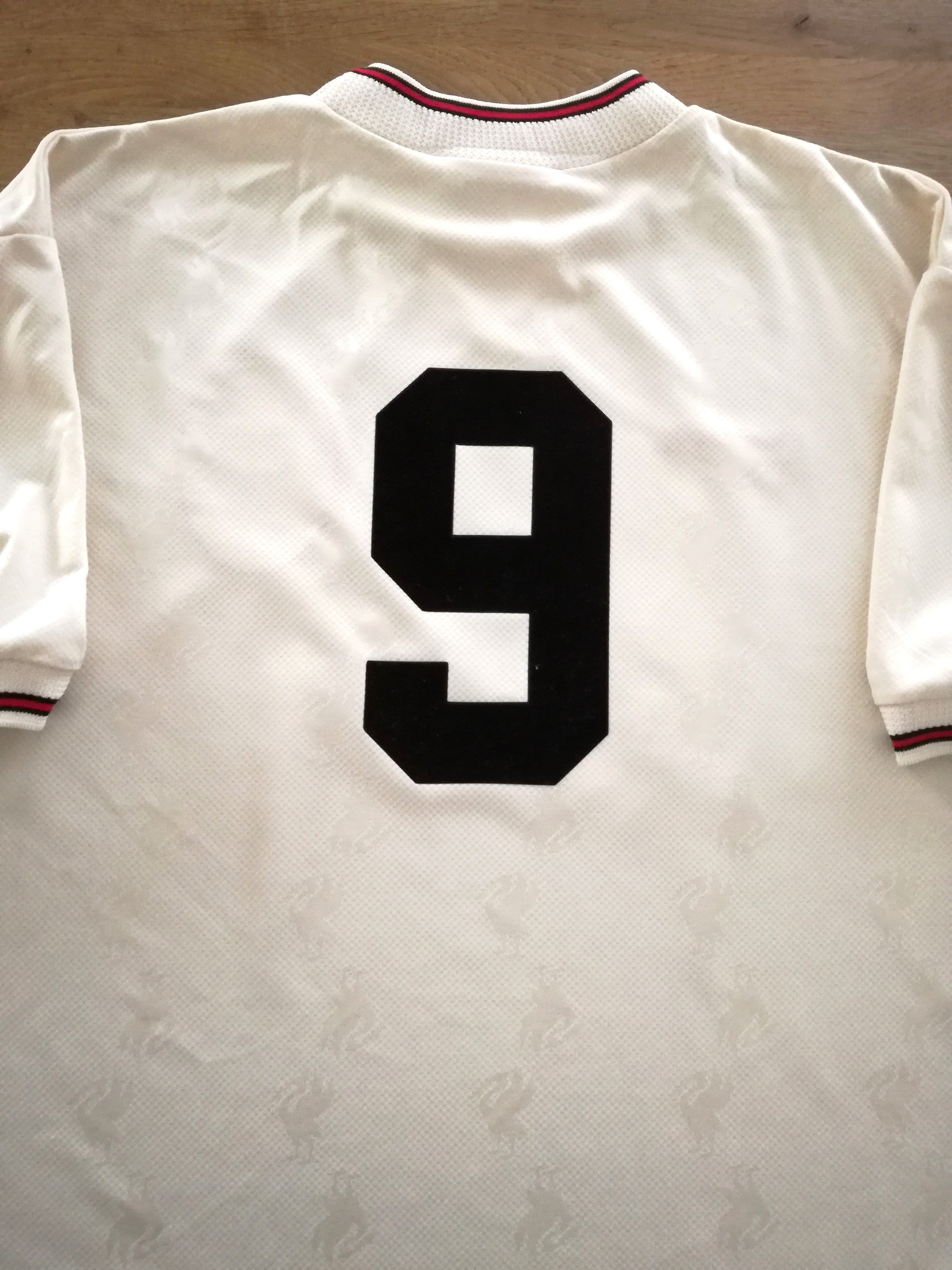 1996/97 Liverpool Away Football Shirt #9 (XL)