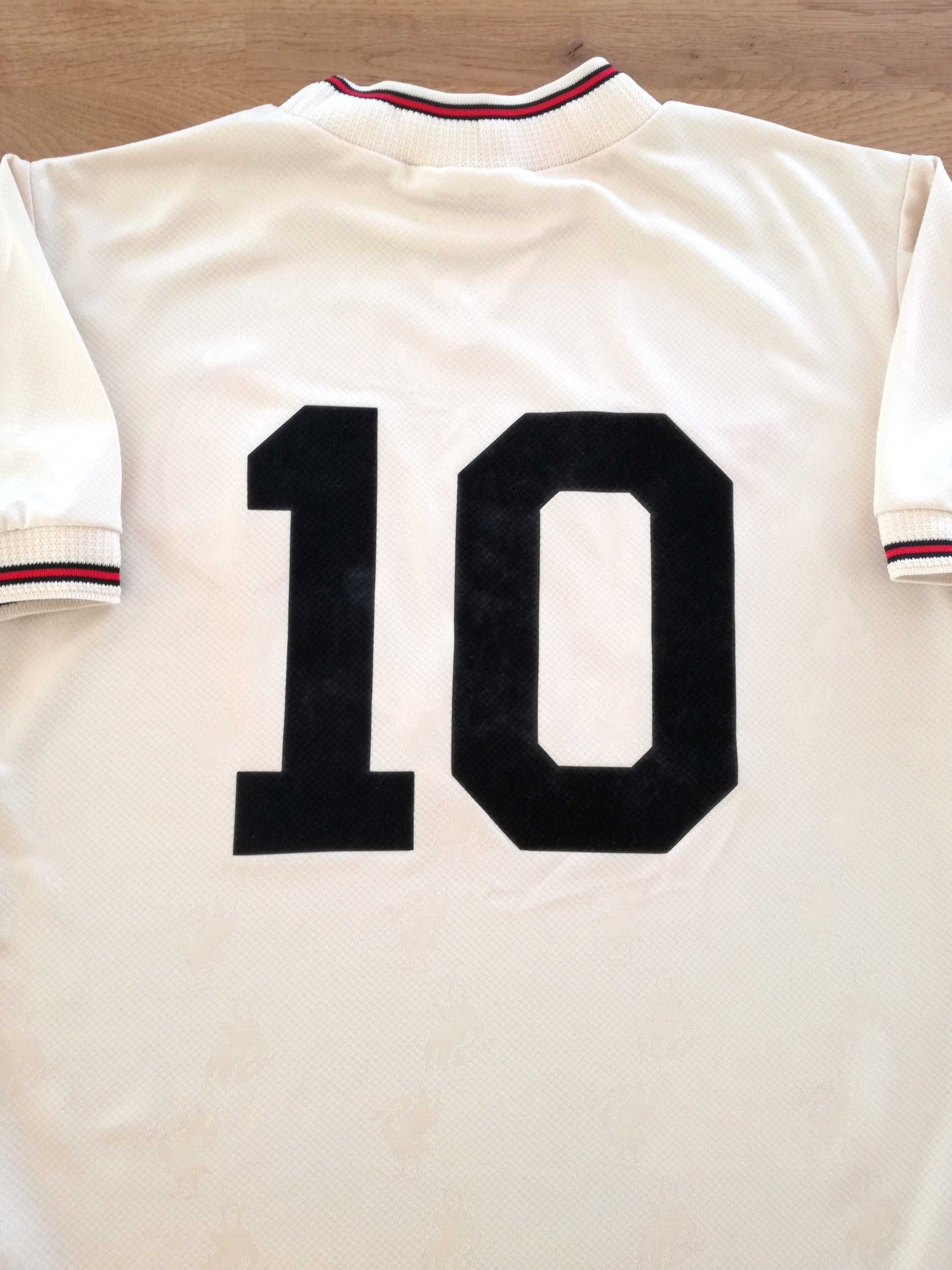 1996/97 Liverpool Away Football Shirt #10