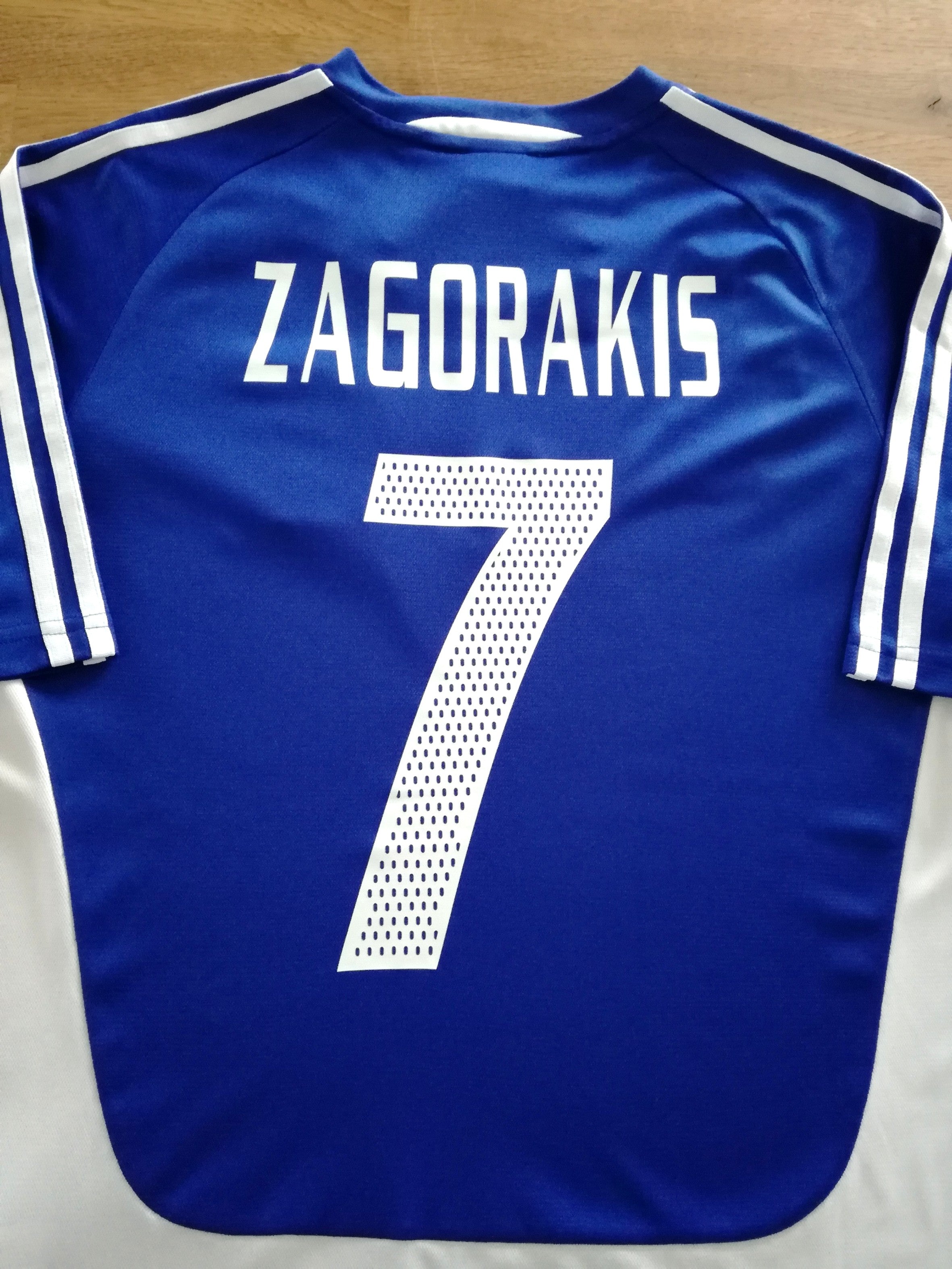 2004/05 Greece Home Football Shirt Zagorakis #7