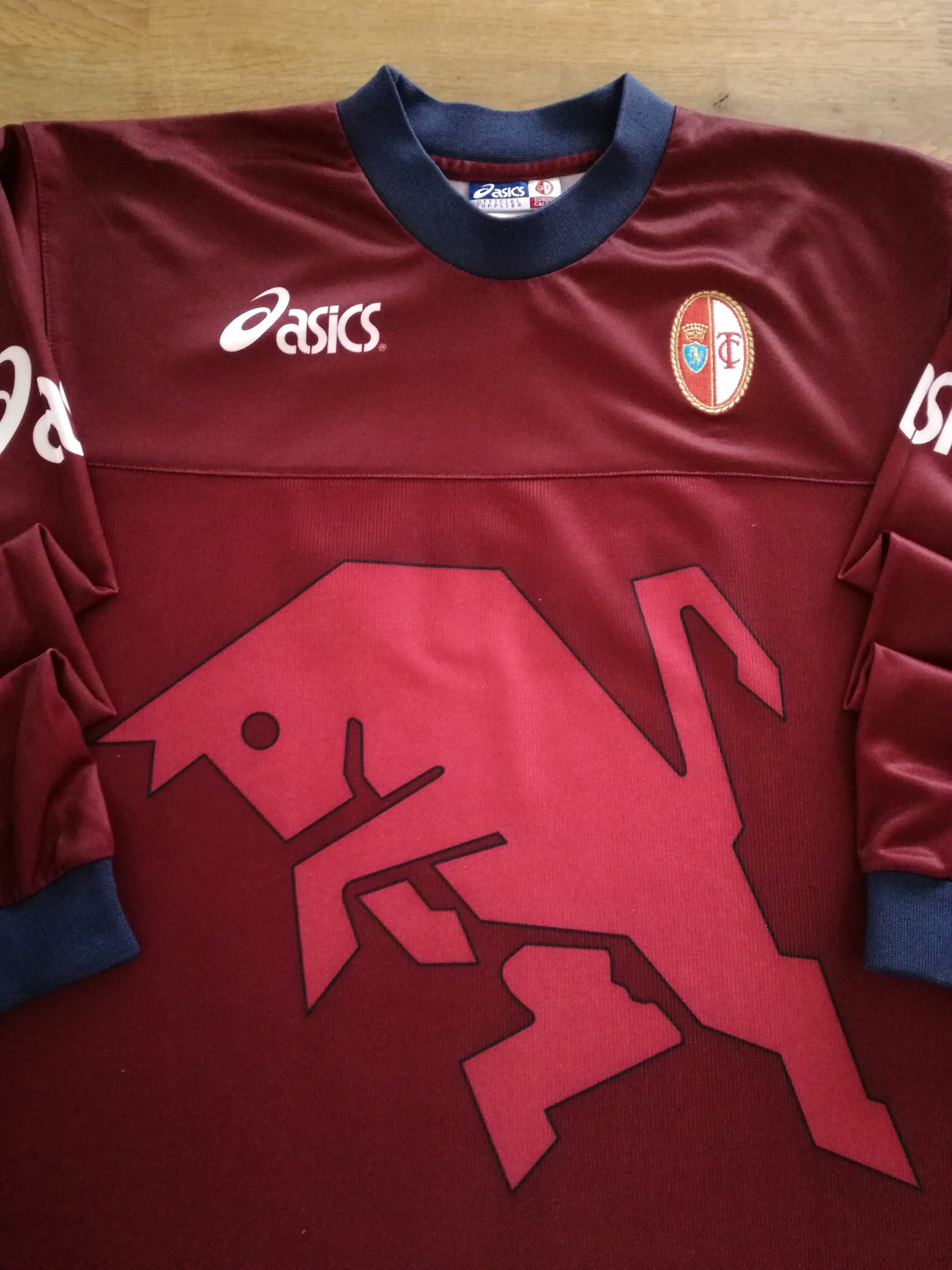 2001/02 Torino Home Long Sleeve Football Shirt