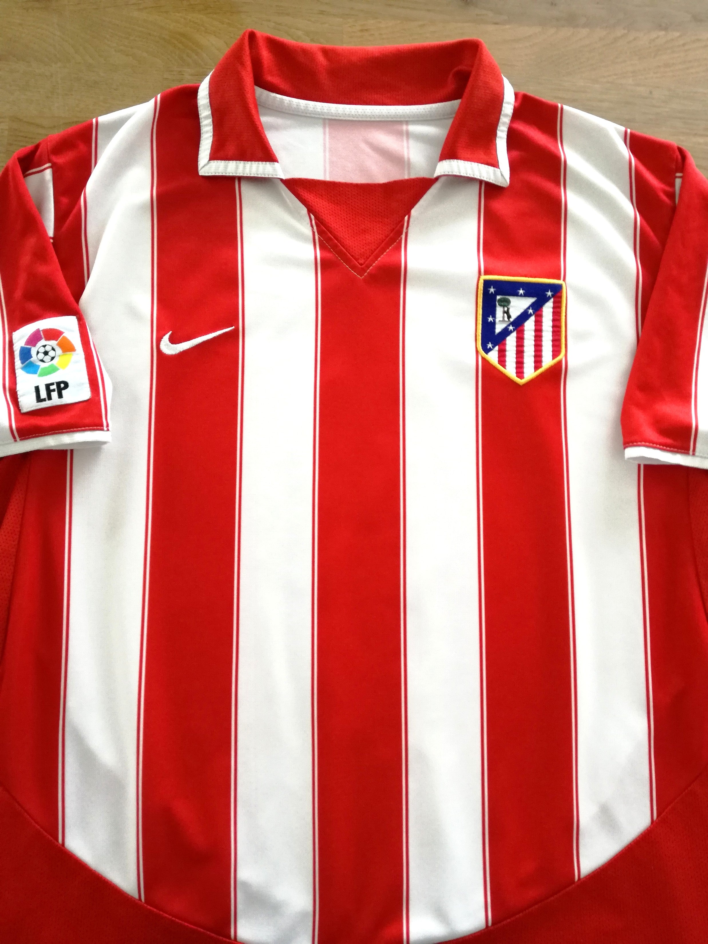 2003/04 Atlético Madrid Home La Liga Football Shirt