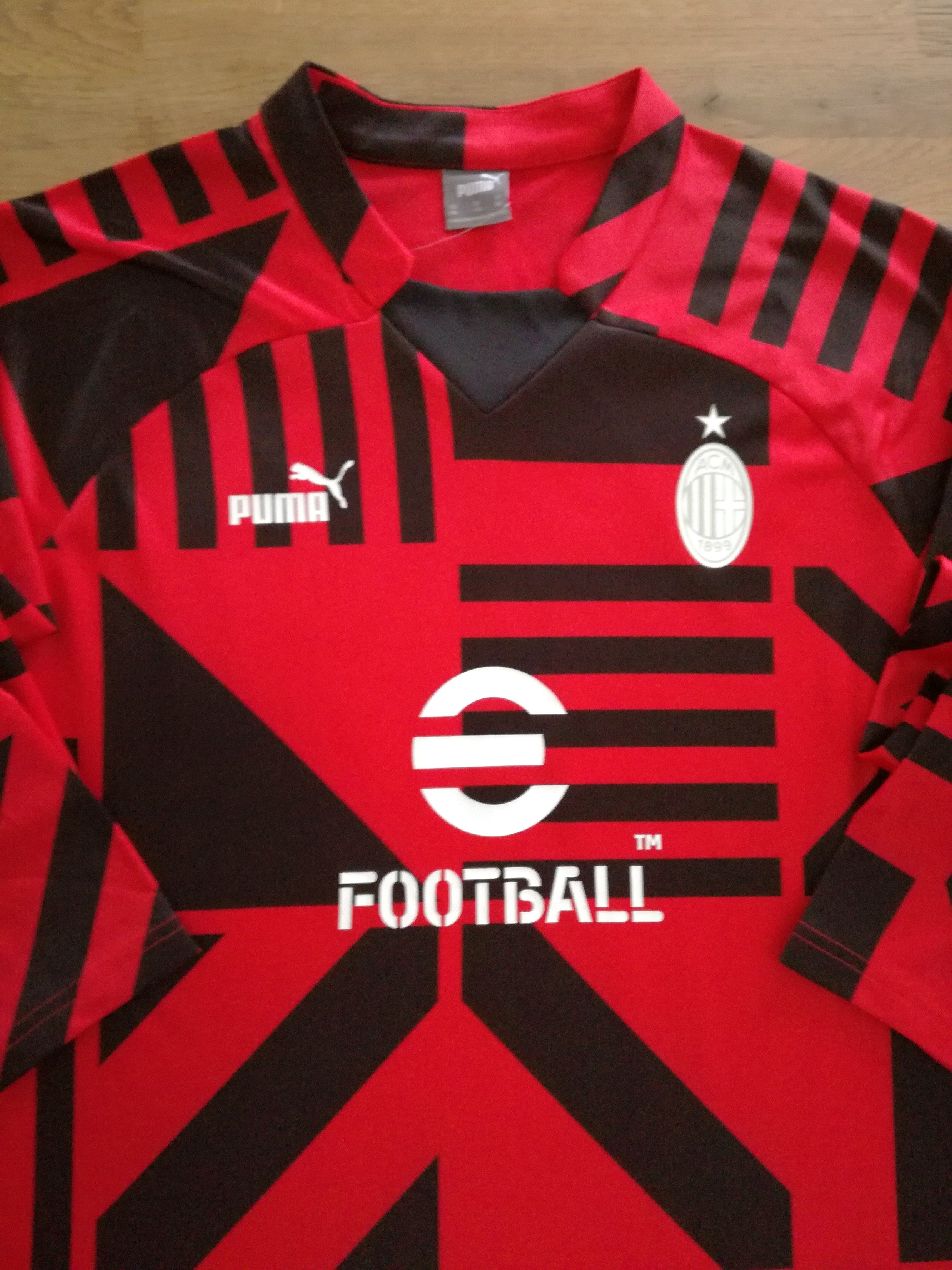 2022/23 AC Milan Training Top