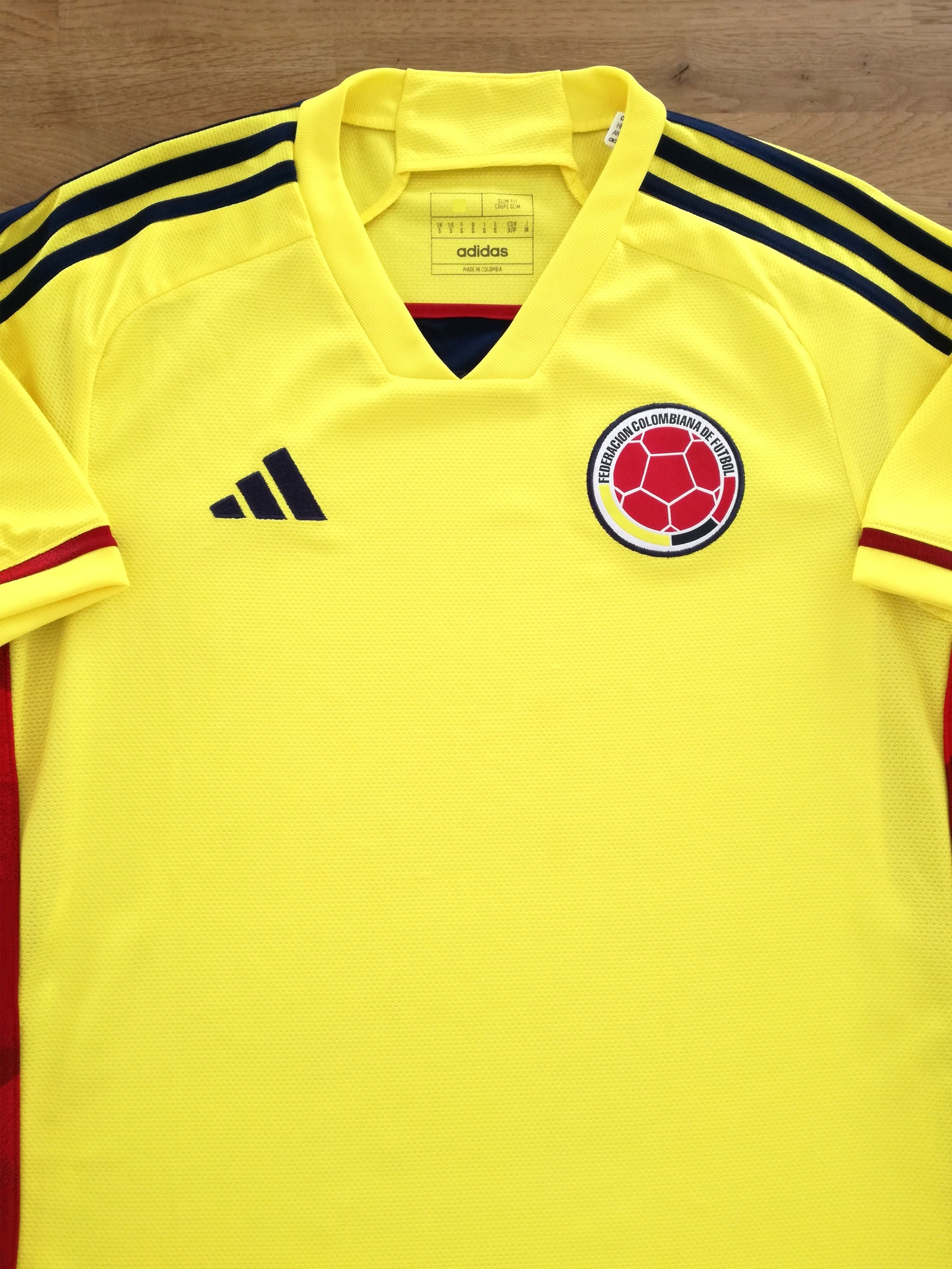 2022/23 Colombia Home Football Shirt