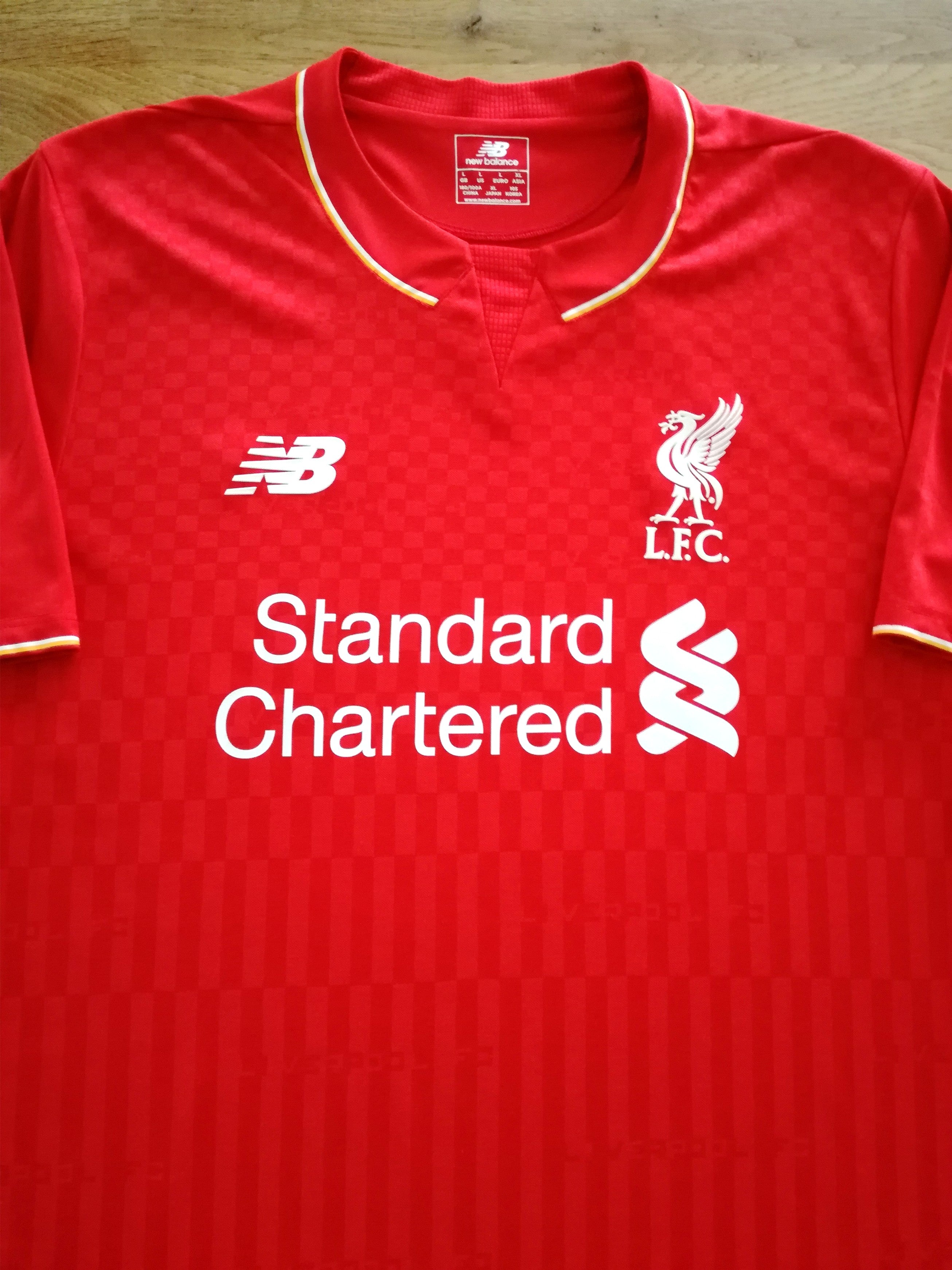 2015/16 Liverpool Home Football Shirt