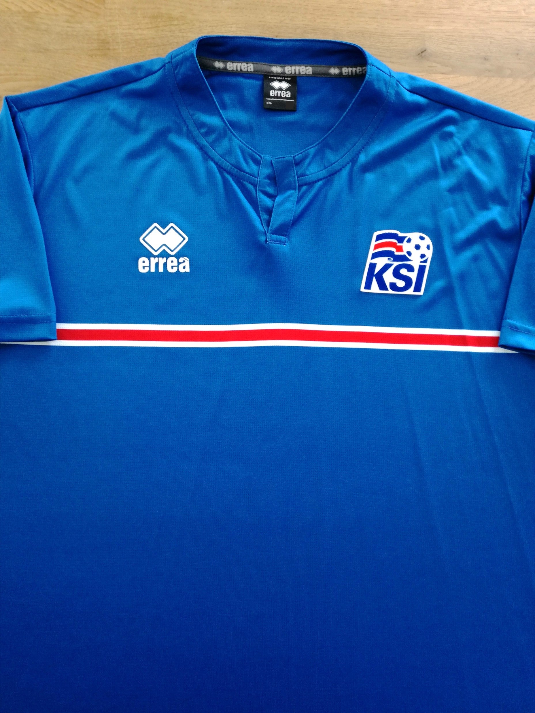 2014/15 Iceland Home Football Shirt
