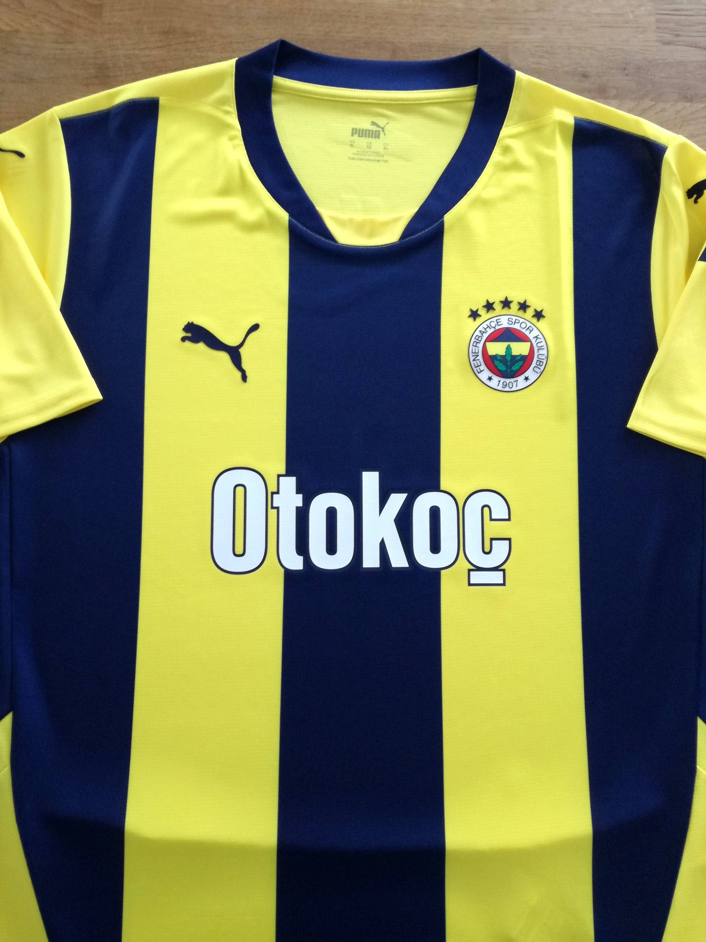 2024/25 Fenerbahçe Home Football Shirt