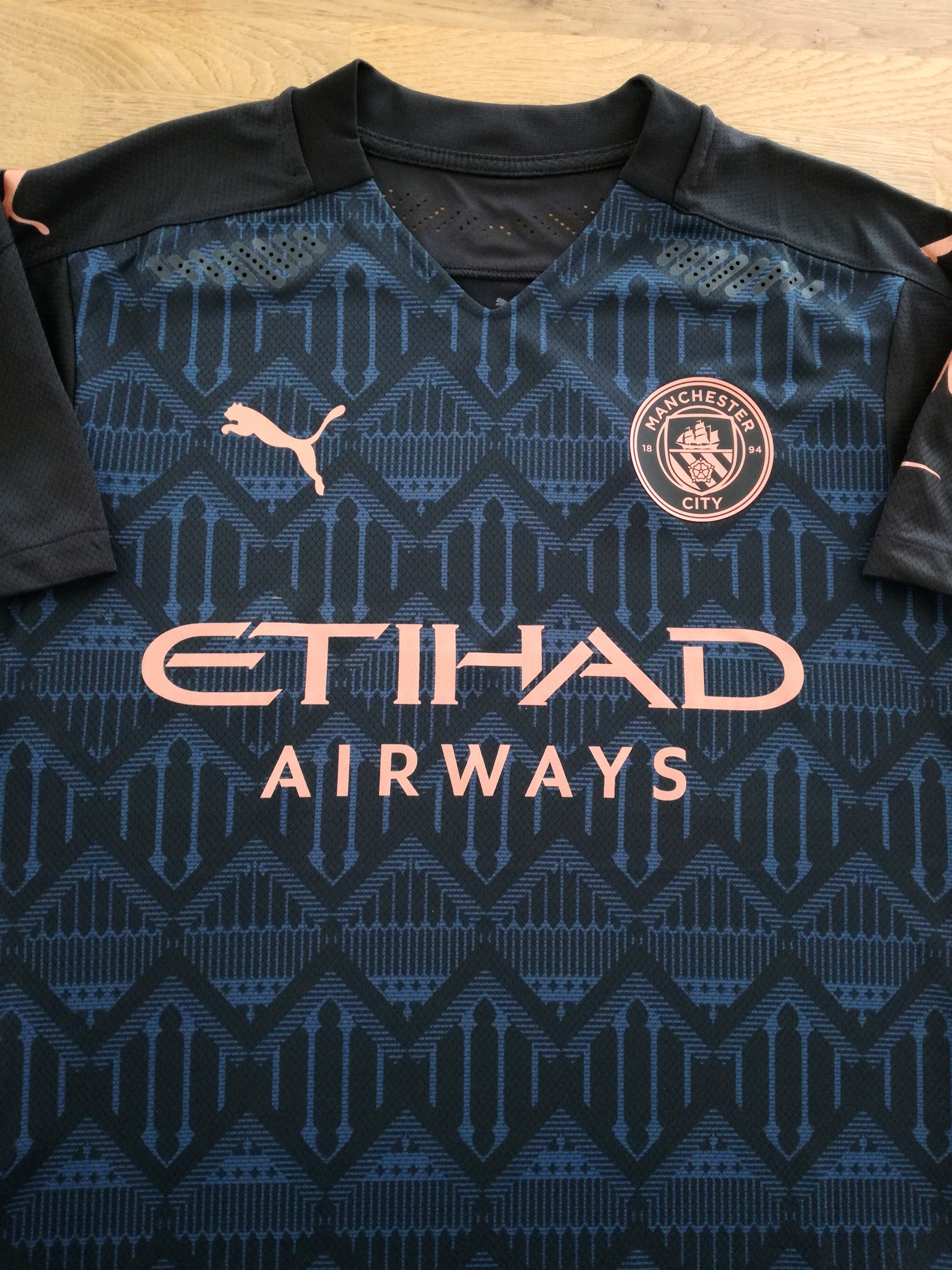 2020/21 Man City Authentic Away Football Shirt