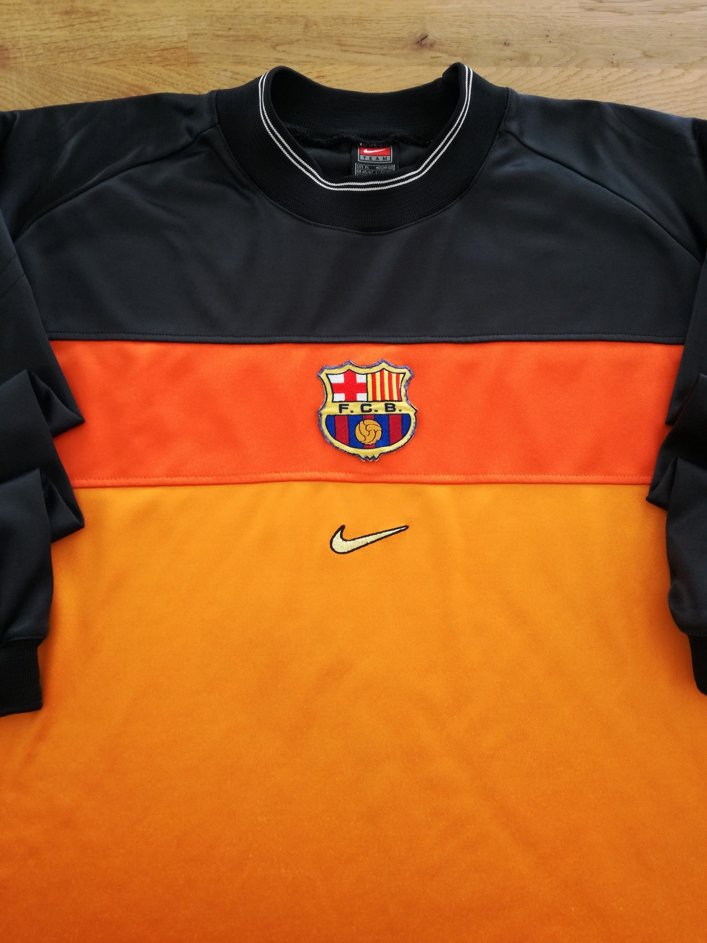 1999/00 Barcelona GK Football Shirt