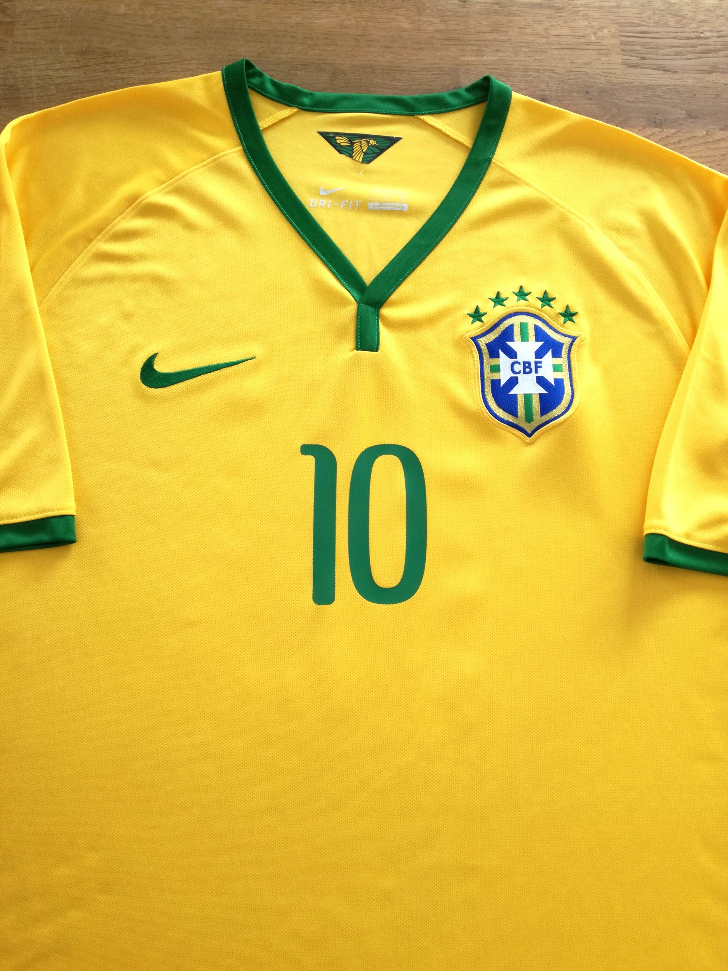 2014/15 Brazil Home Football Shirt Neymar JR #10