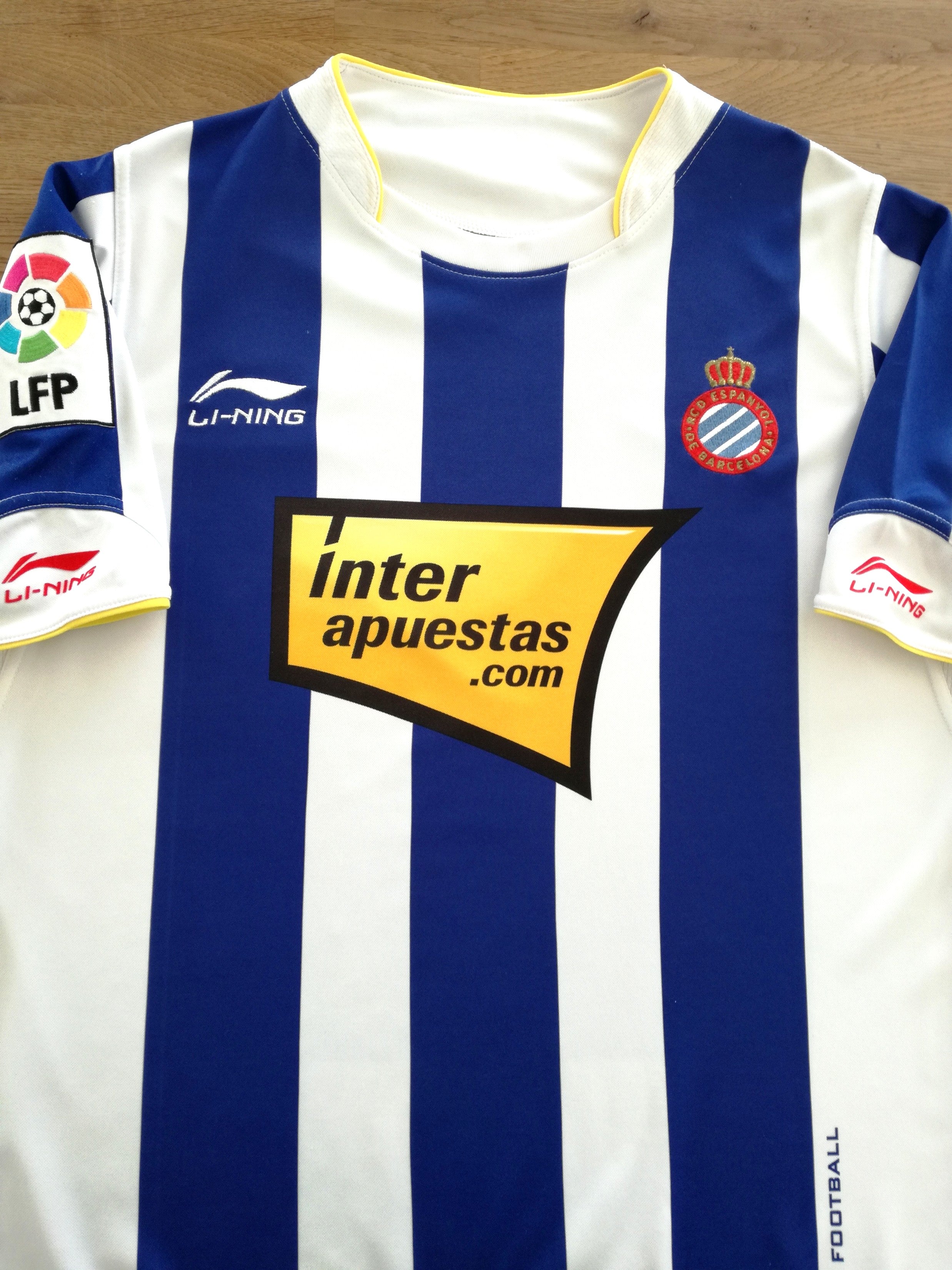 2010/11 Espanyol Home La Liga Football Shirt
