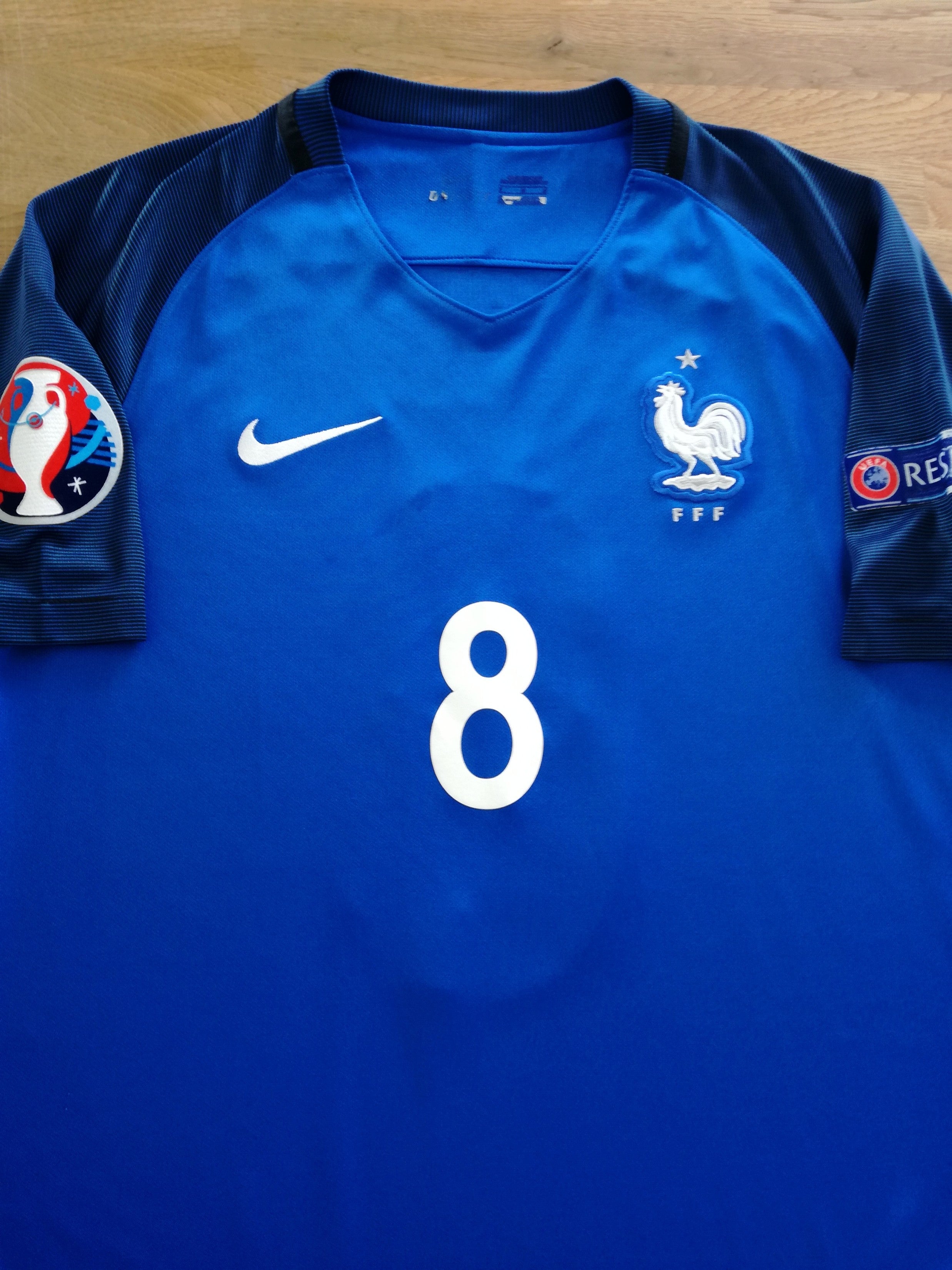 2016 France Home European Championship Football Shirt Payet #8