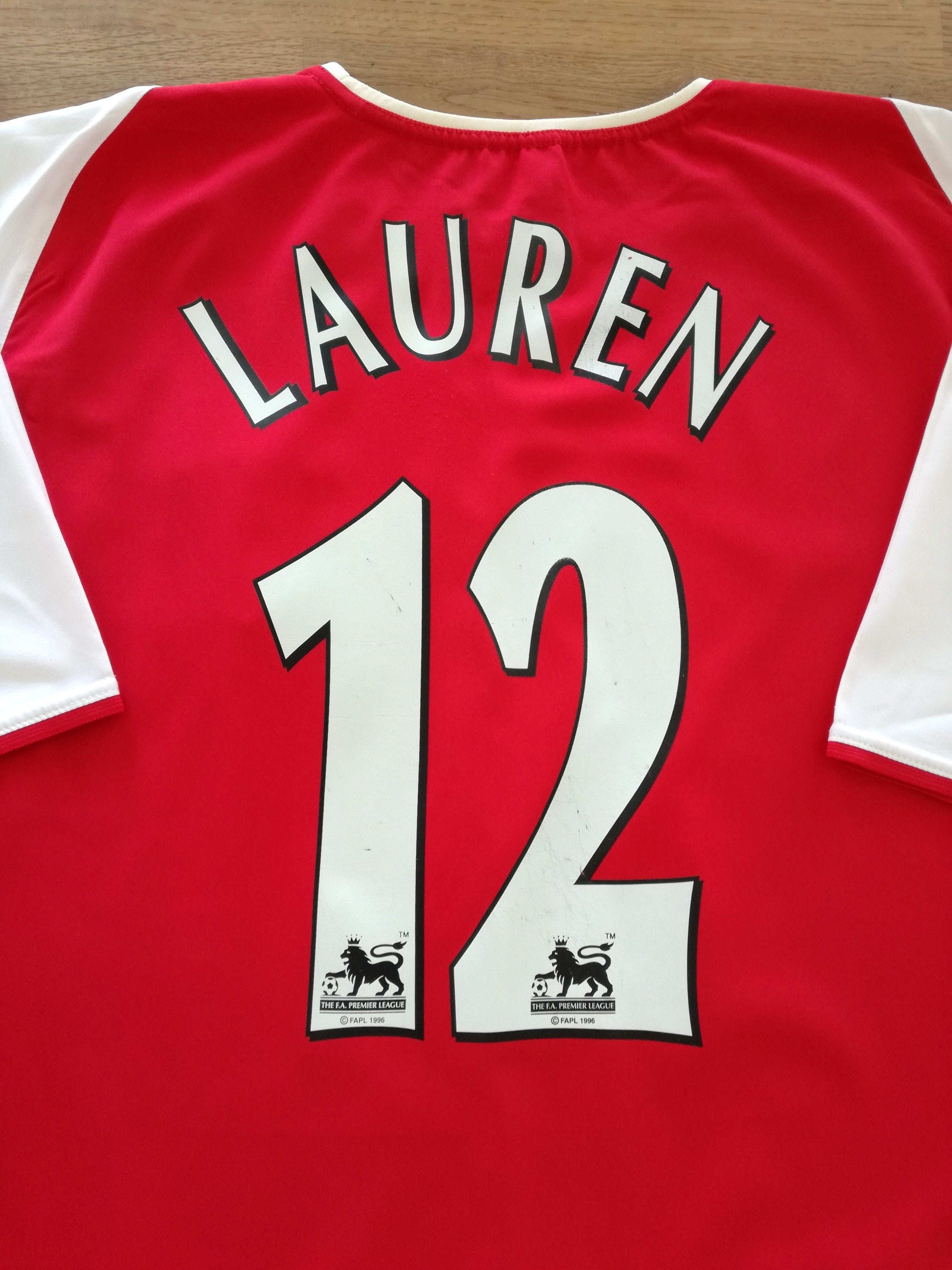 2002/03 Arsenal Home Premier League Football Shirt Lauren #12
