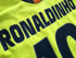2005/06 Barcelona Away La Liga Football Shirt Ronaldinho #10 (M)