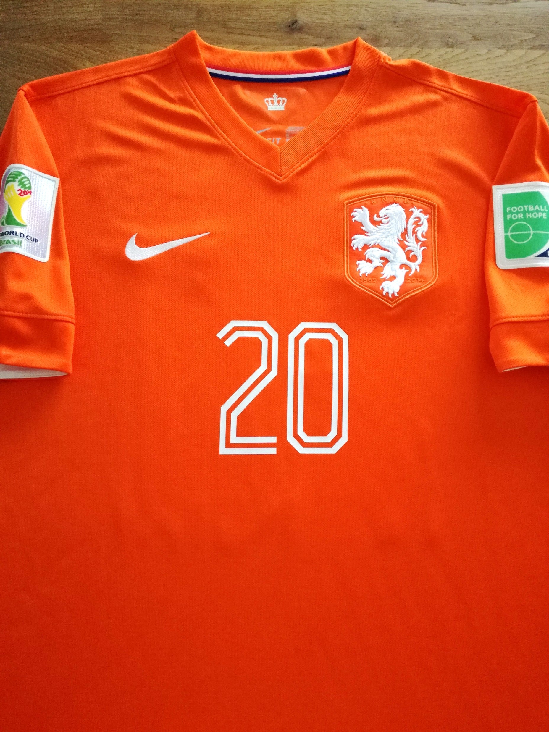 2014 Netherlands Home World Cup Football Shirt Wijnaldum #20