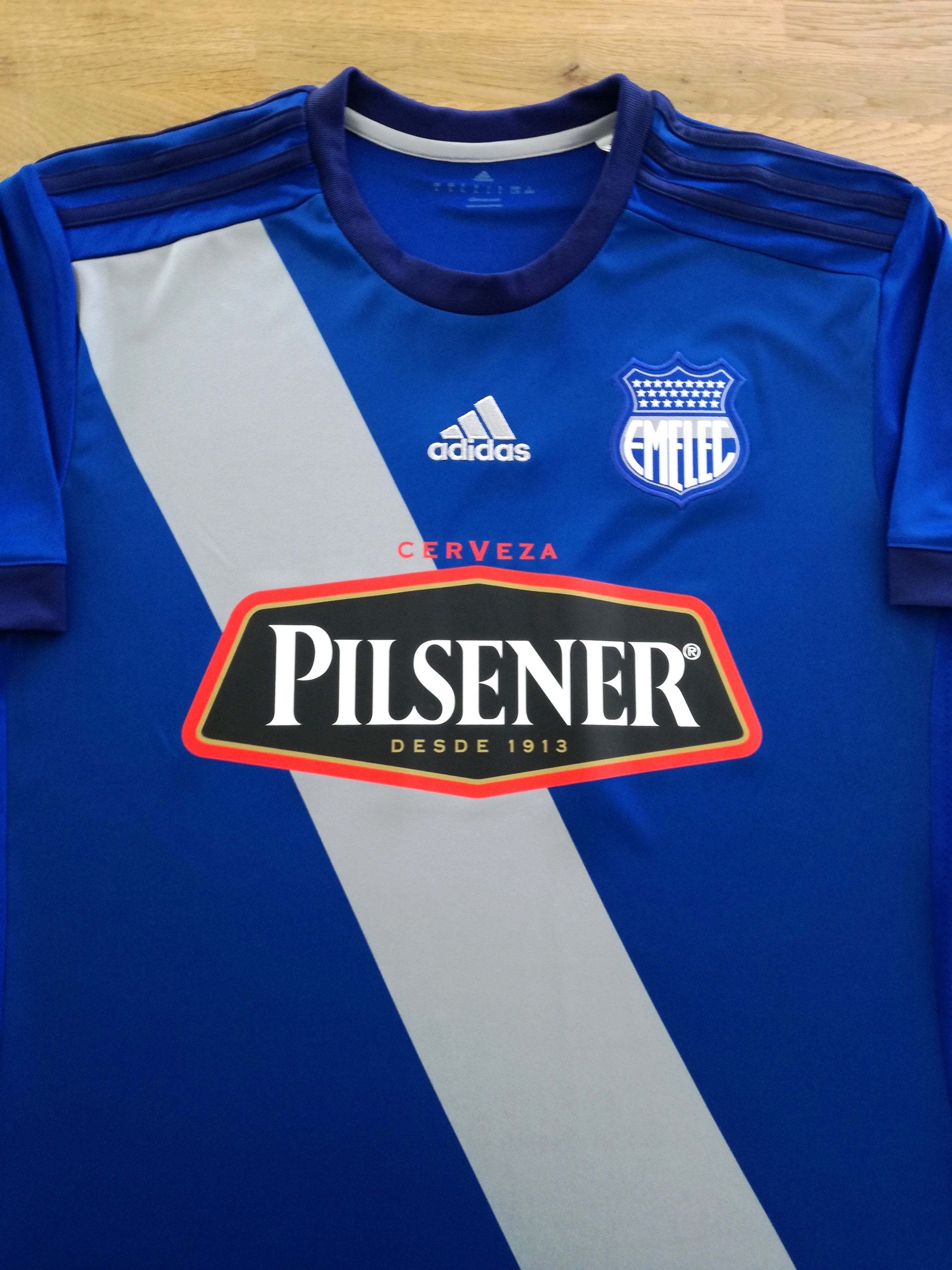 2017 Emelec Home Football Shirt