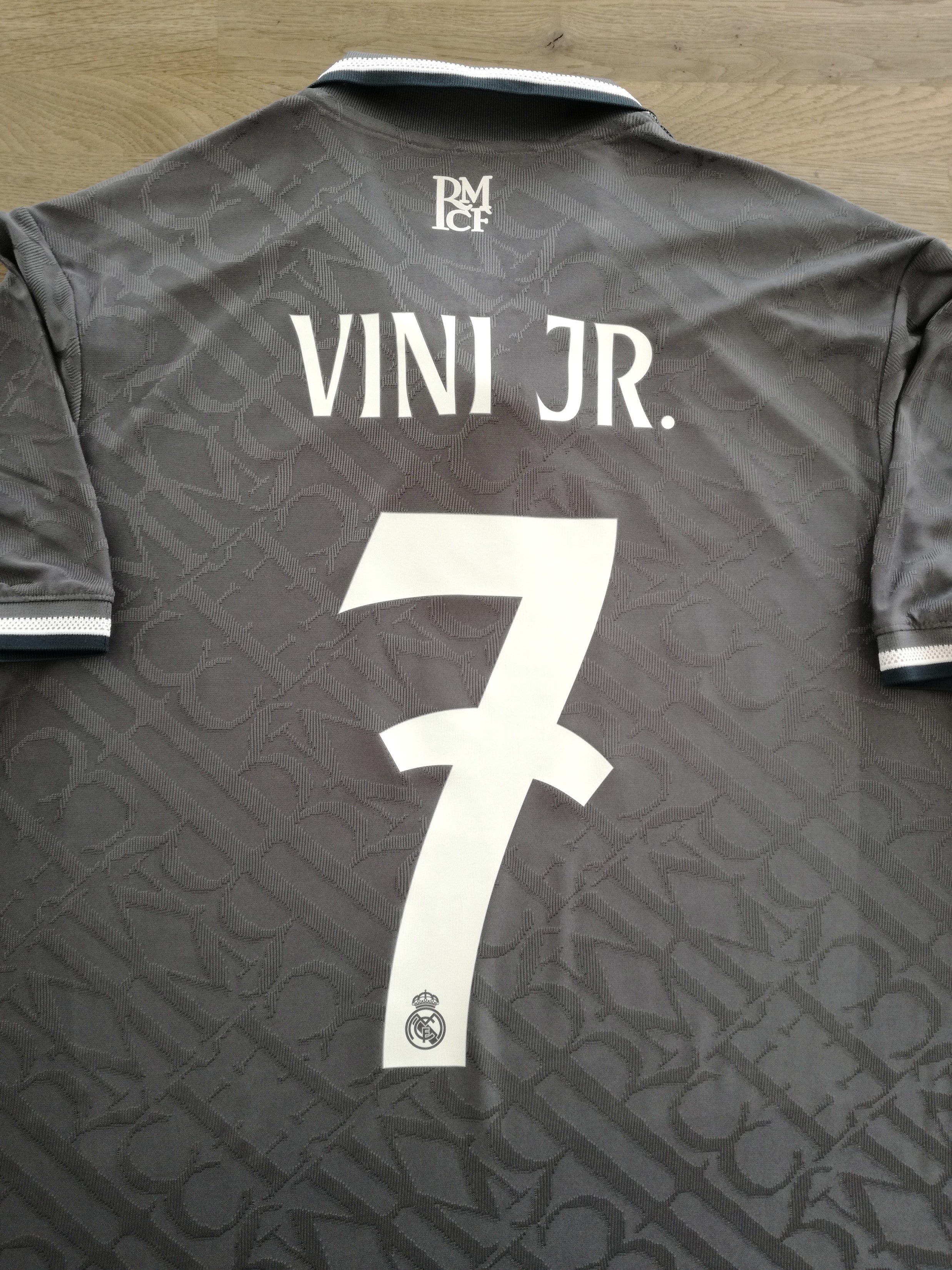 2024/25 Real Madrid 3rd Authentic Football Shirt Vini JR. #7