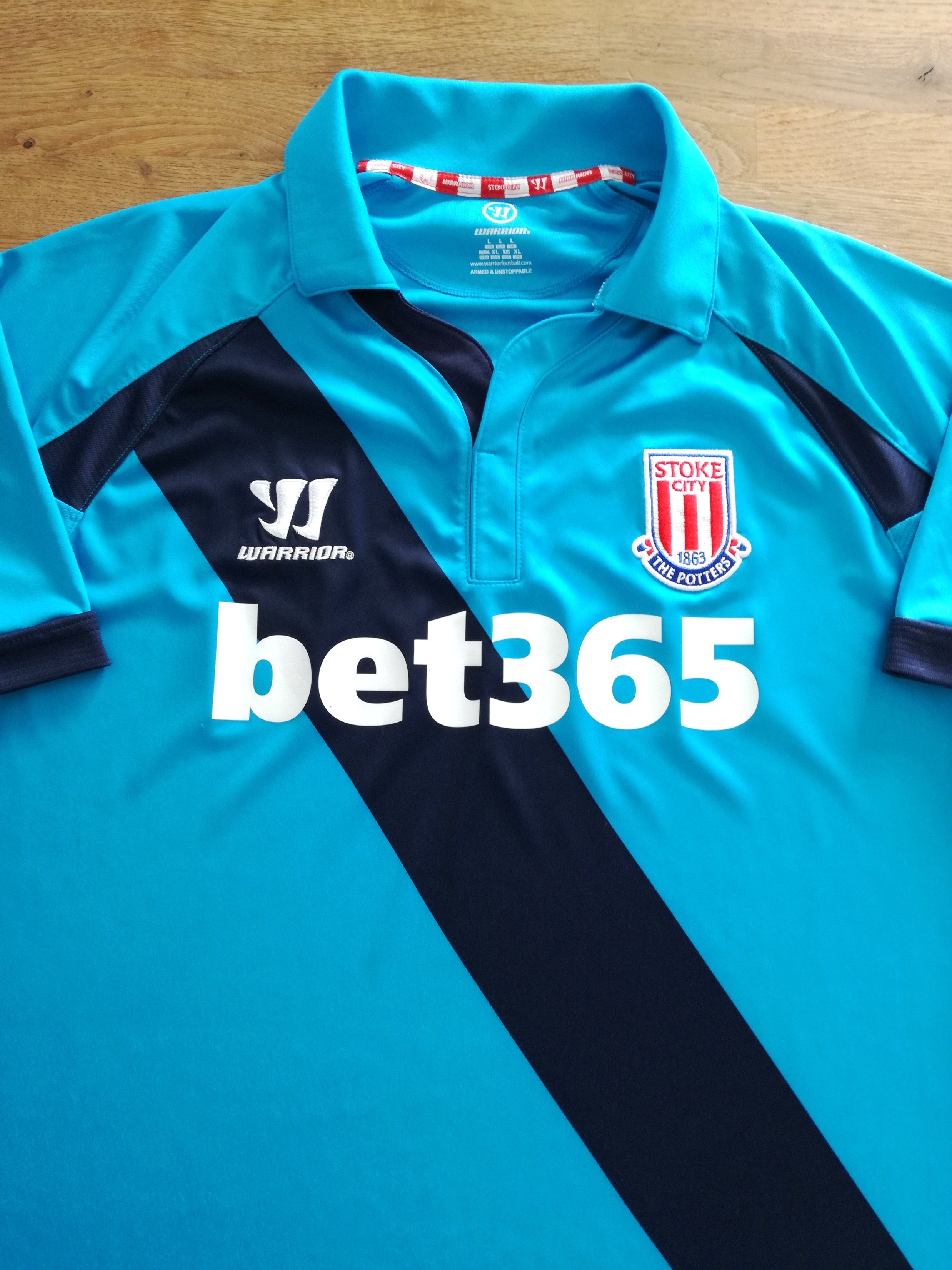 2014/15 Stoke City Away Football Shirt