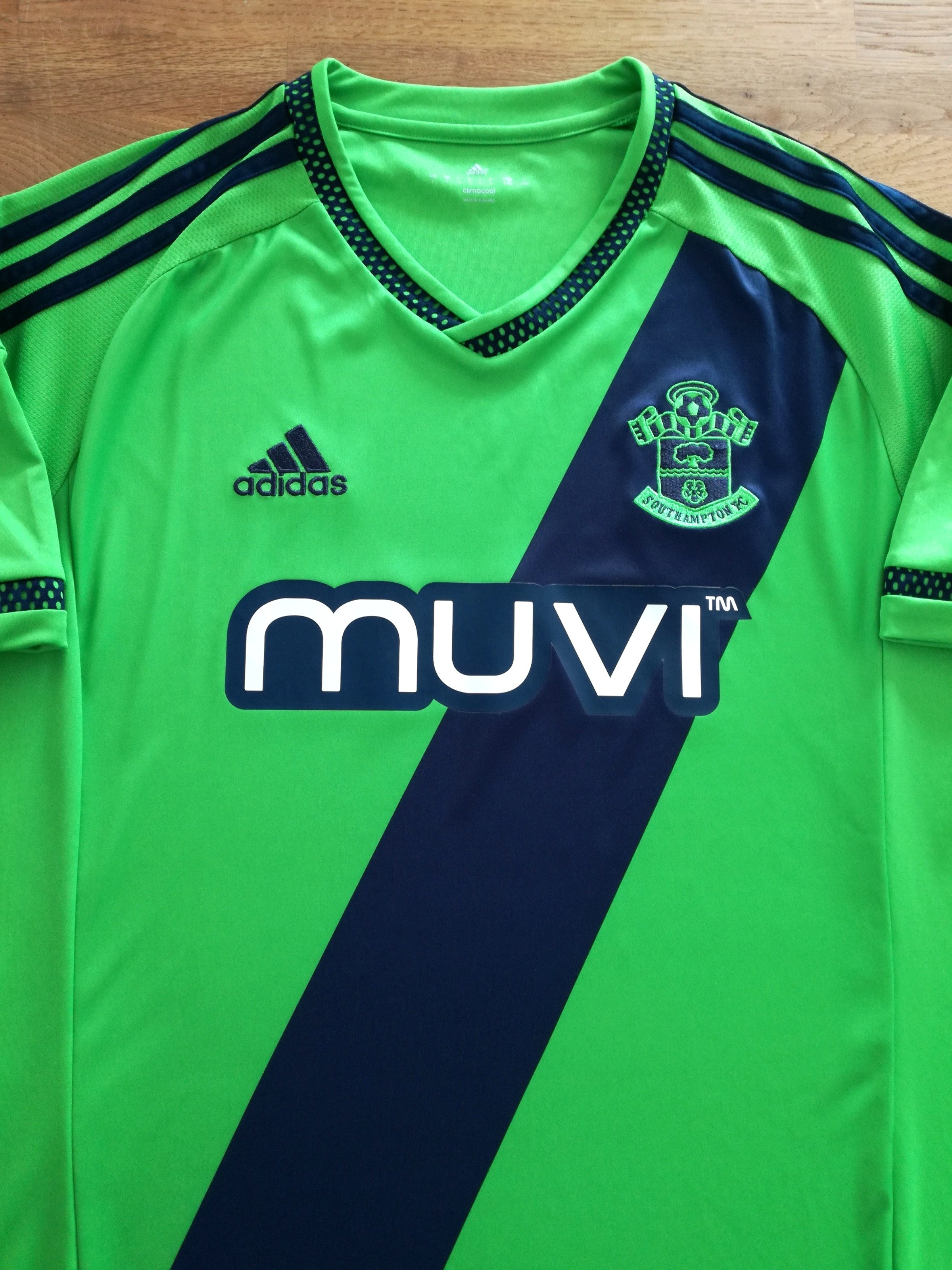 2015/16 Southampton Away Football Shirt