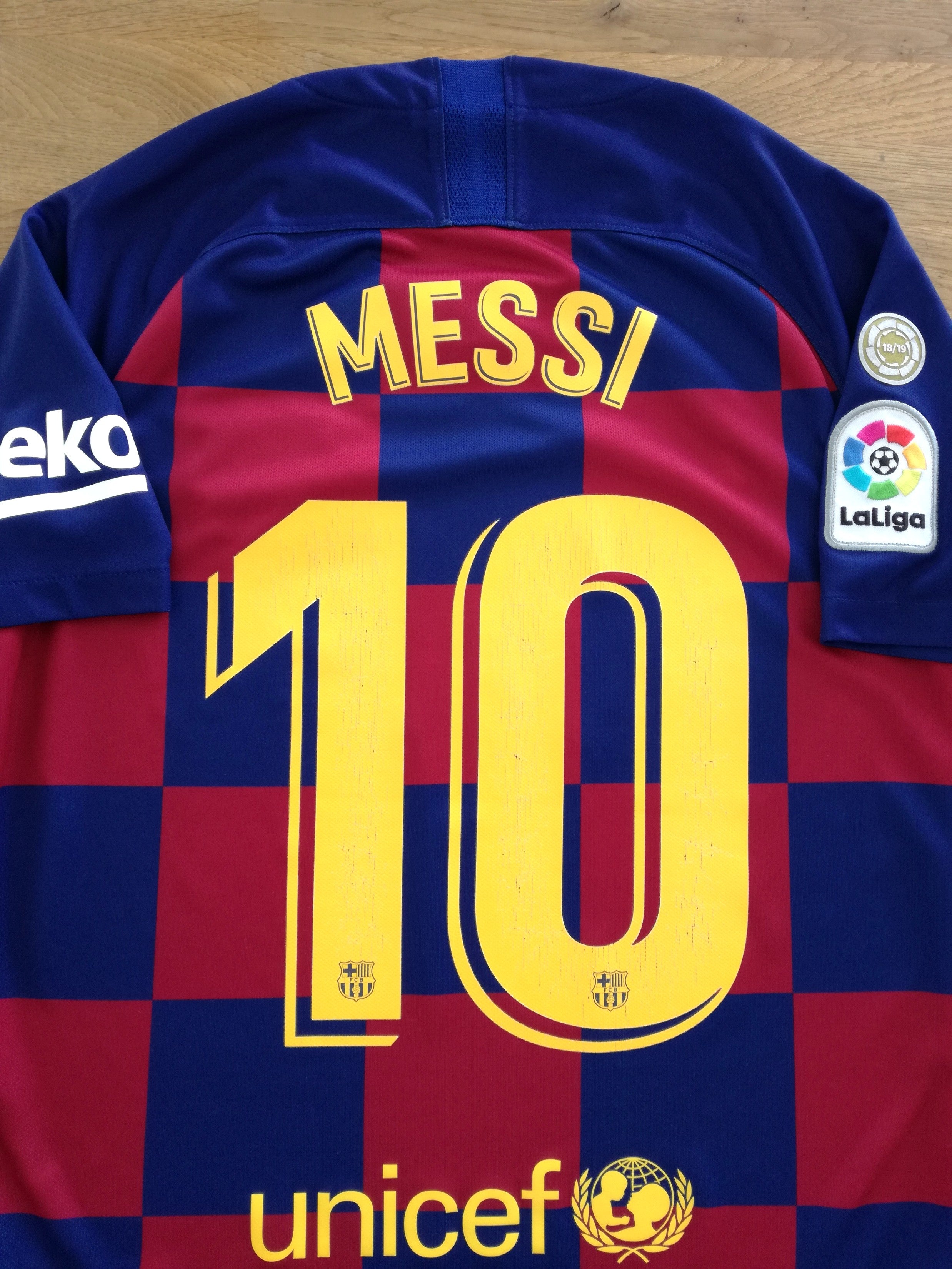 2019/20 Barcelona Home La Liga Football Shirt Messi #10