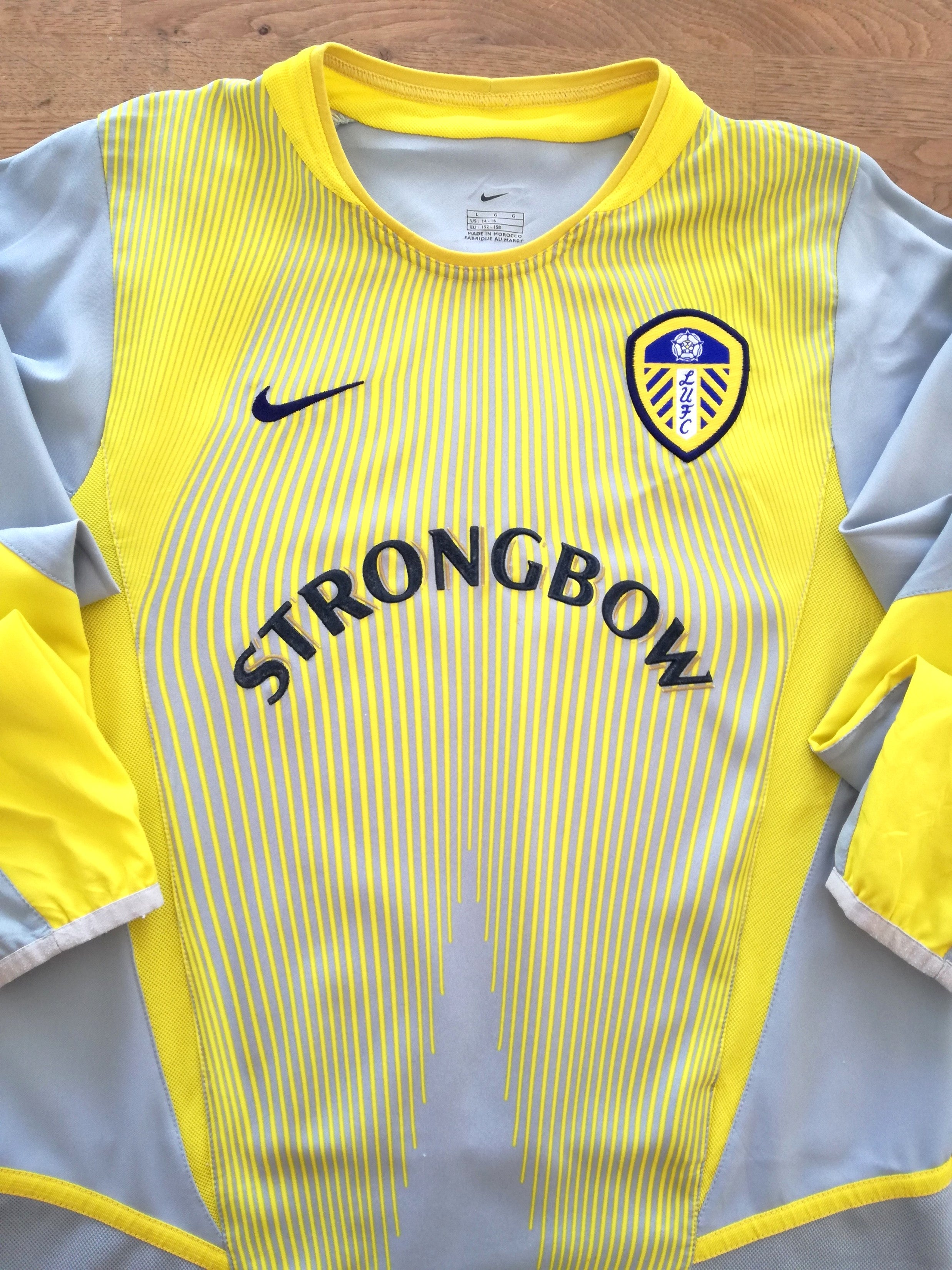 2002/03 Leeds United GK Football Shirt