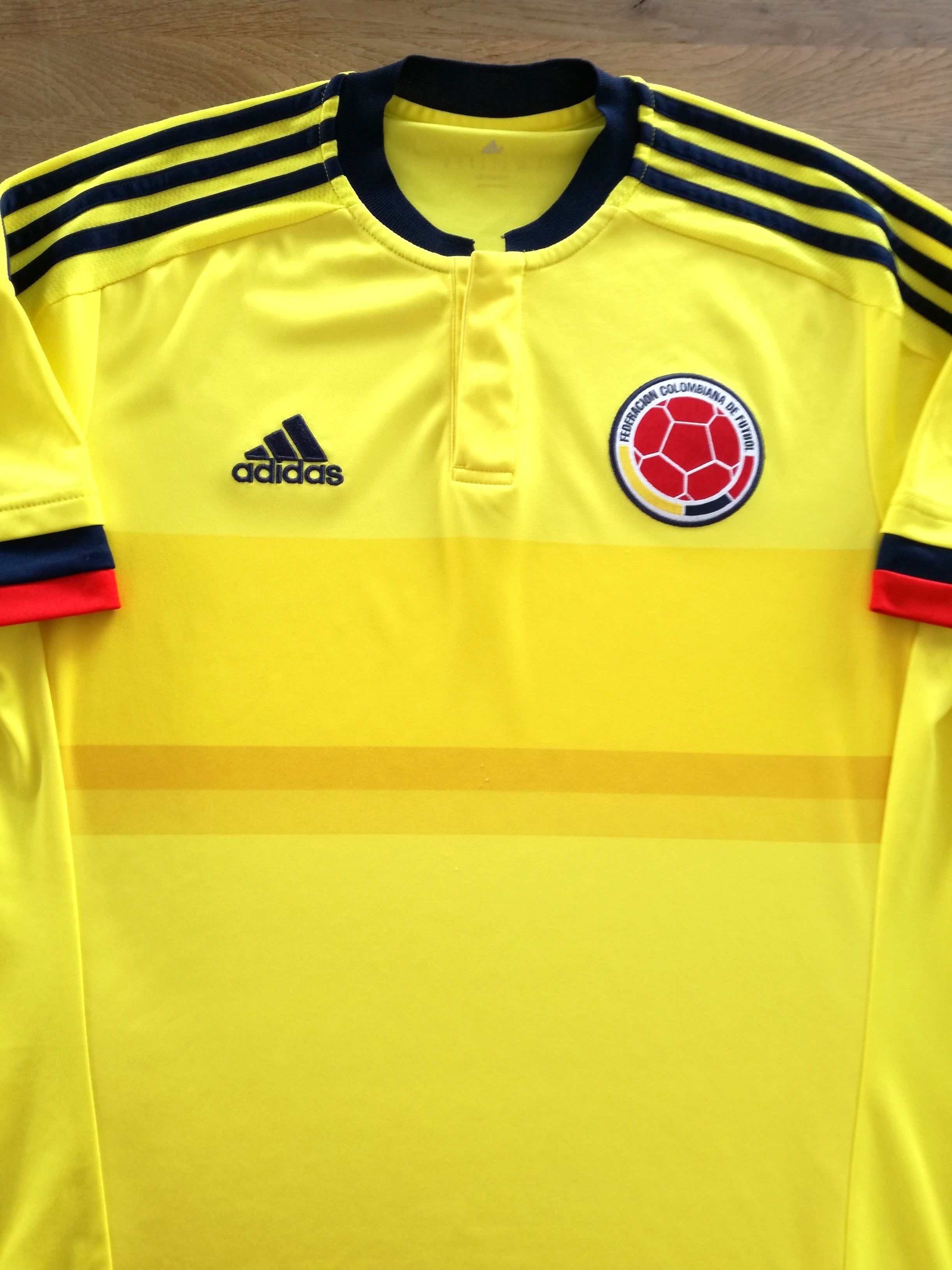 2015/16 Colombia Home Football Shirt