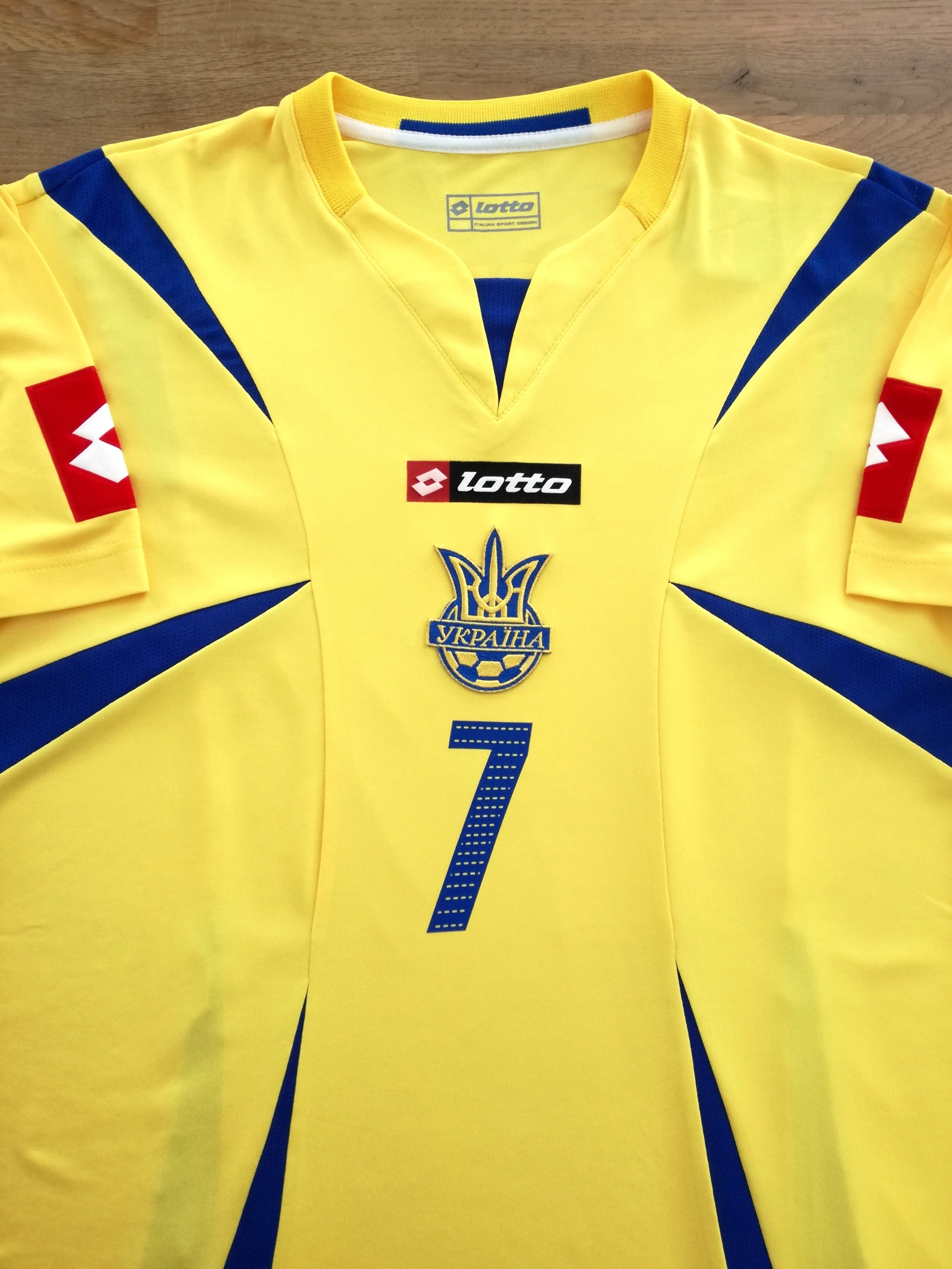2006/07 Ukraine Home Football Shirt Shevchenko #7
