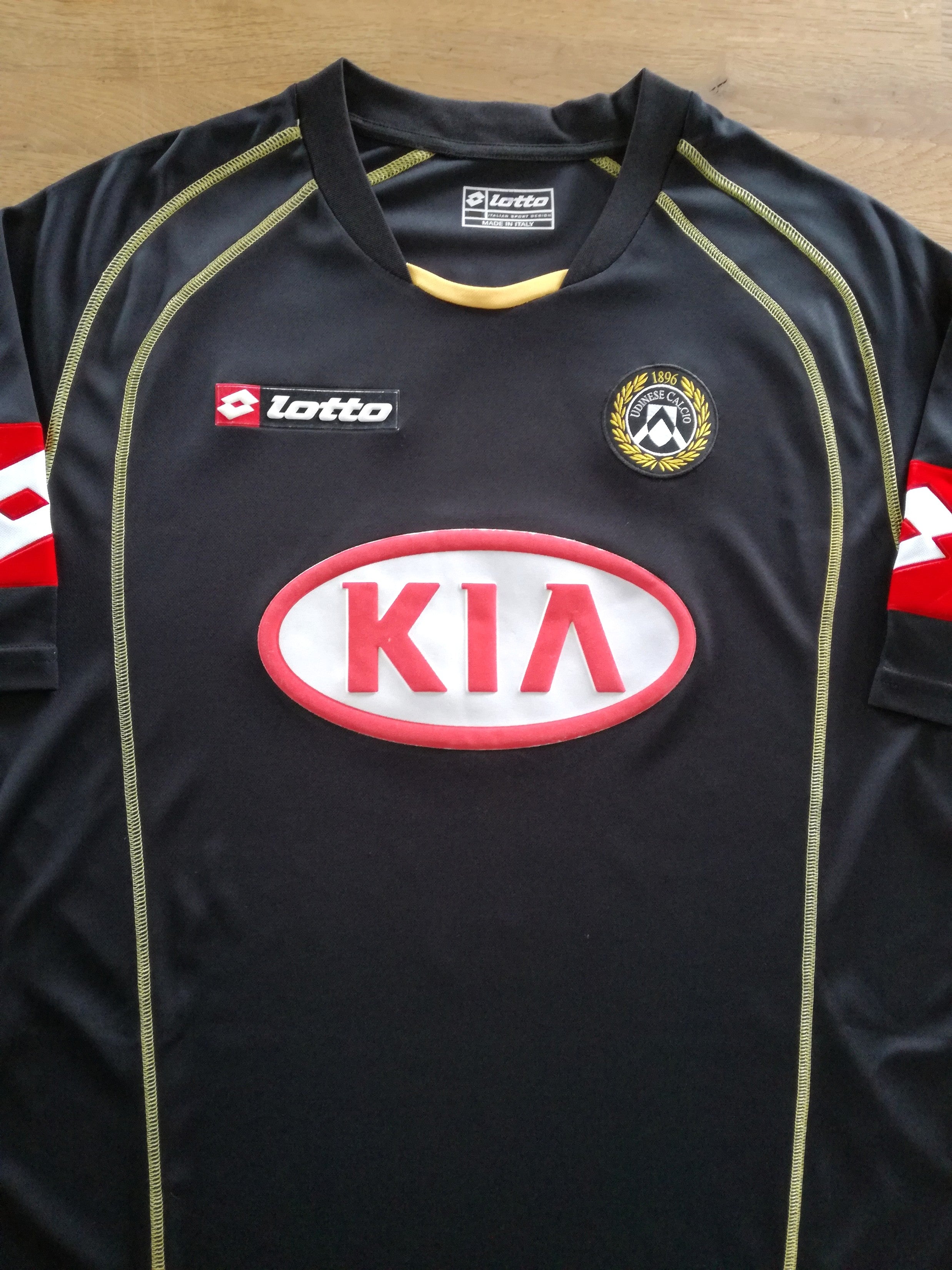 2005/06 Udinese Away Football Shirt