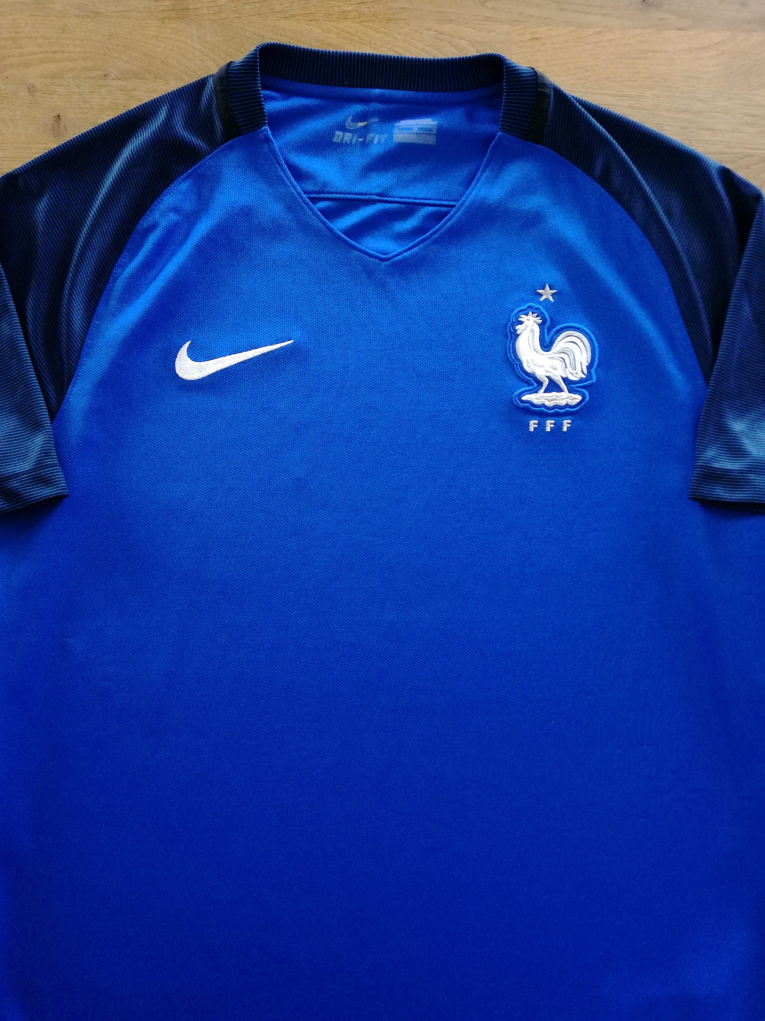 2016/17 France Home Football Shirt