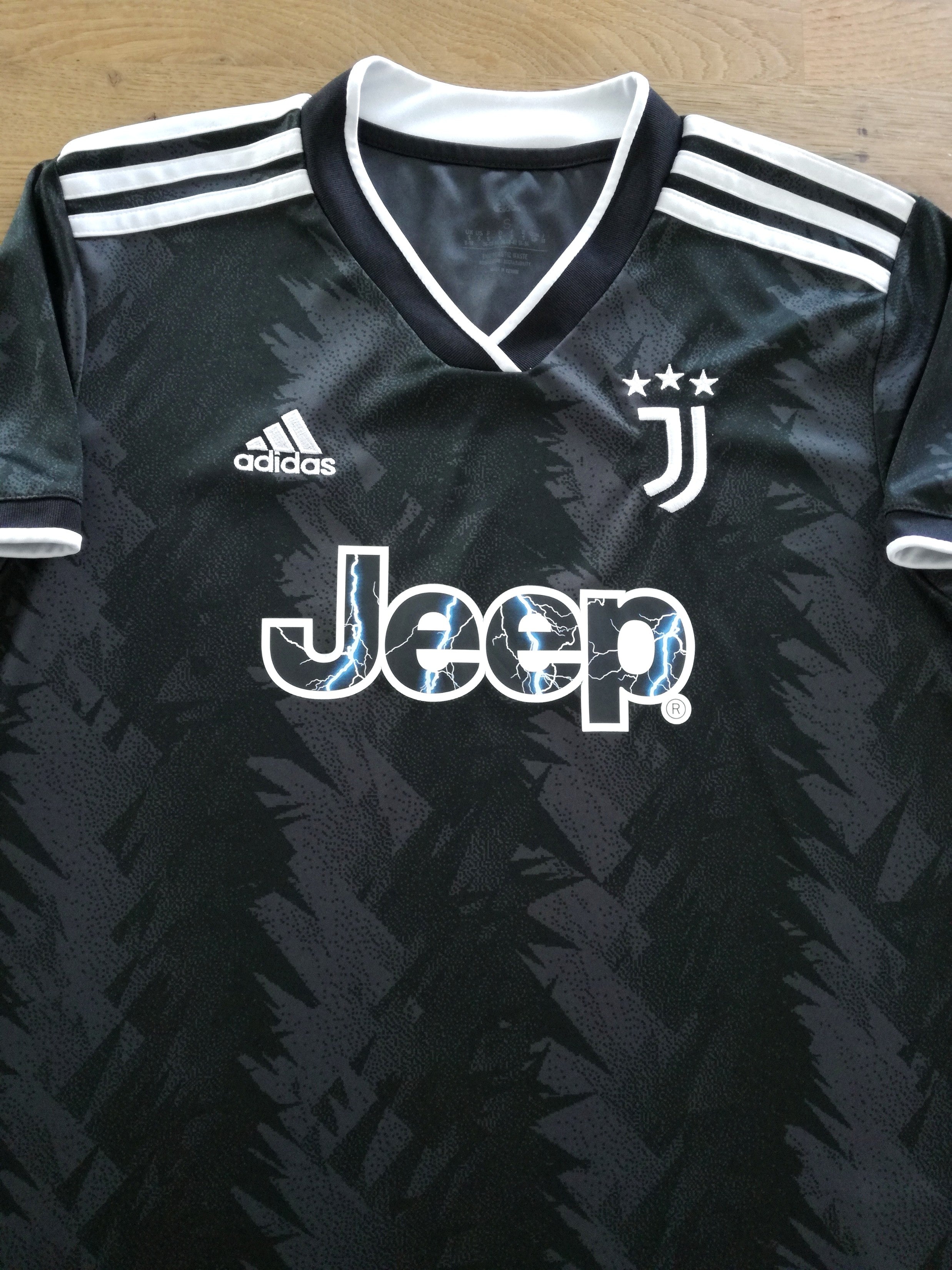 2022/23 Juventus Away Woman's Football Shirt