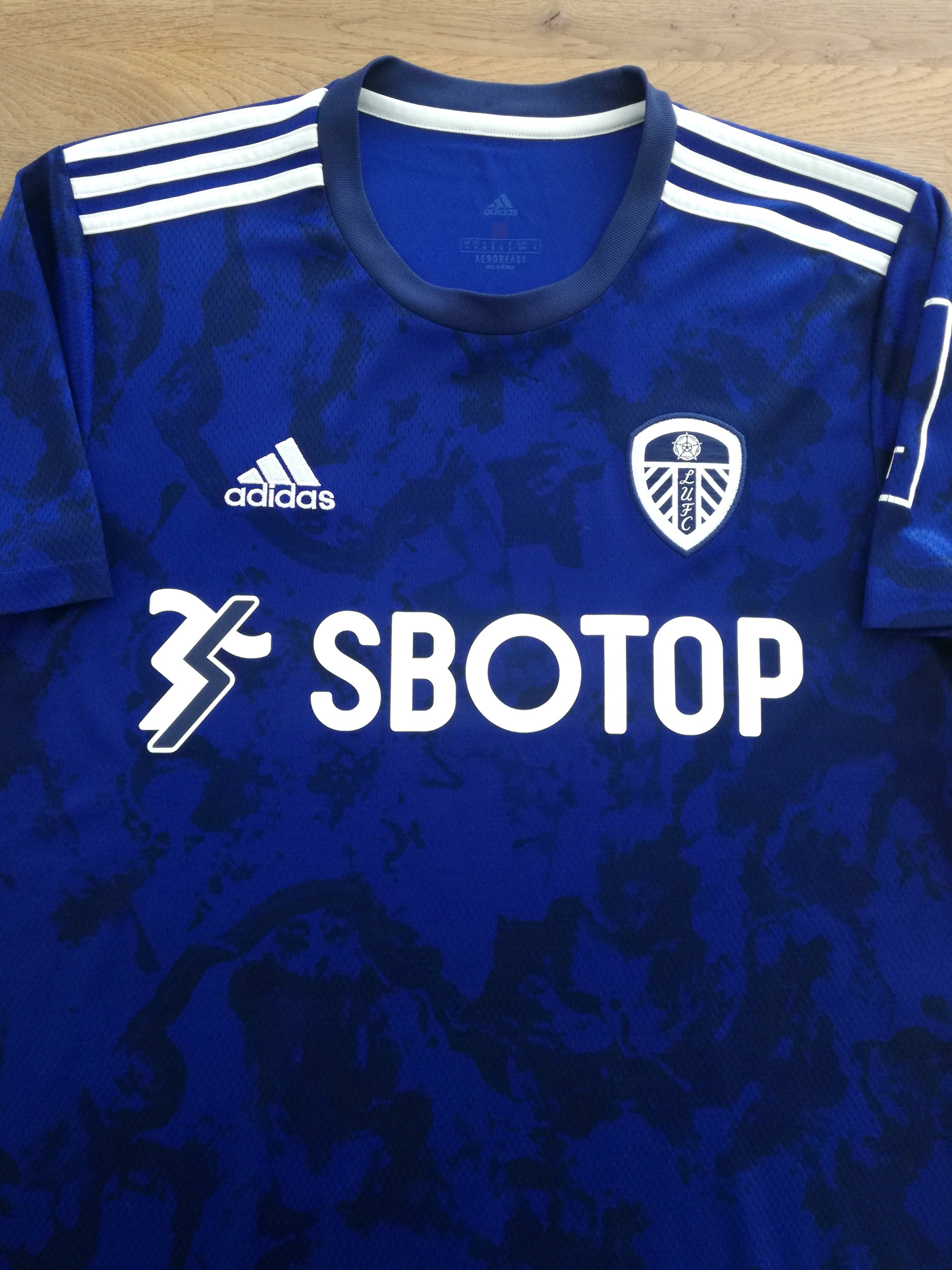 2021/22 Leeds United Away Football Shirt
