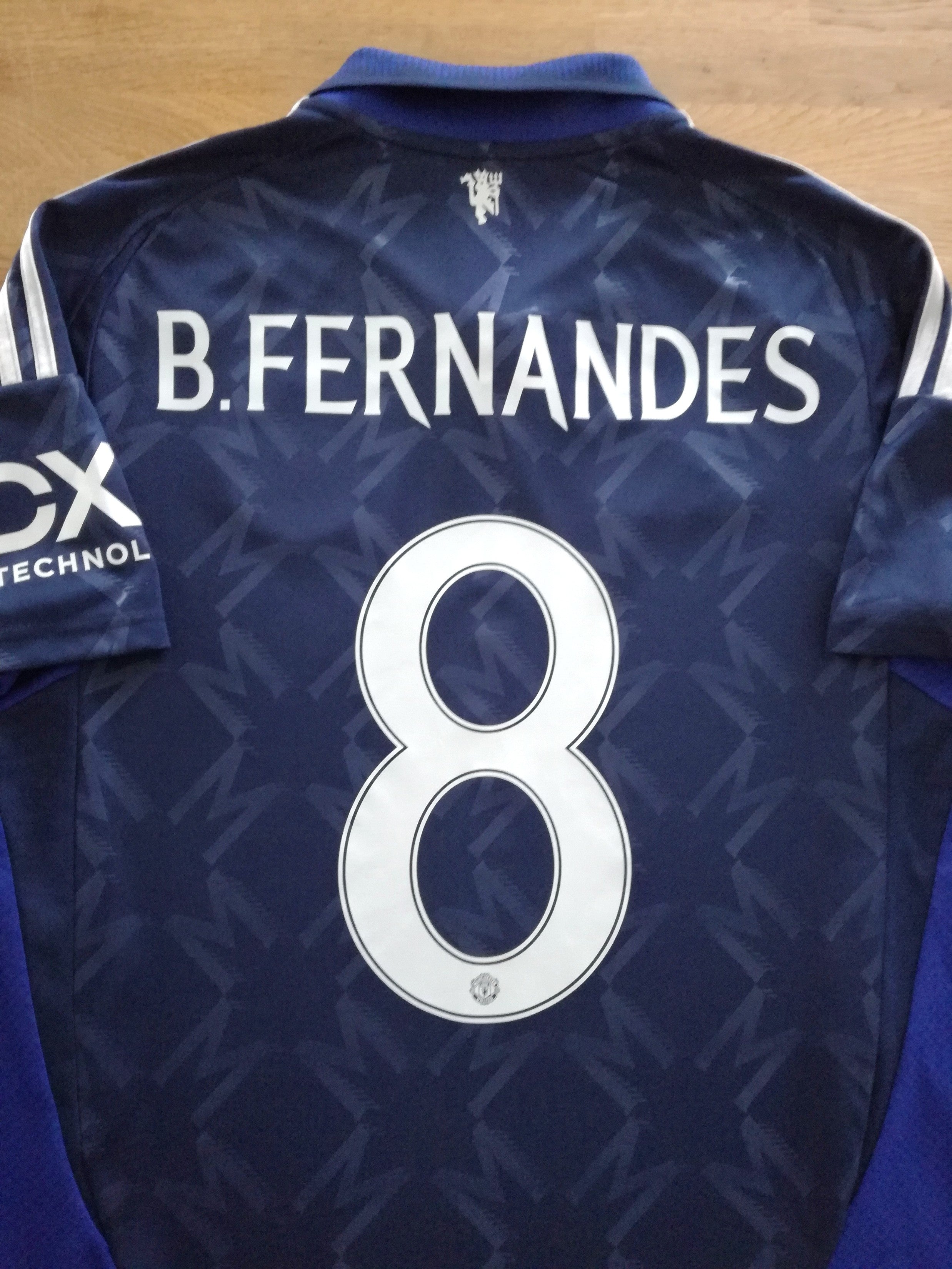 2024/25 Man Utd Away Football Shirt B. Fernandes #8