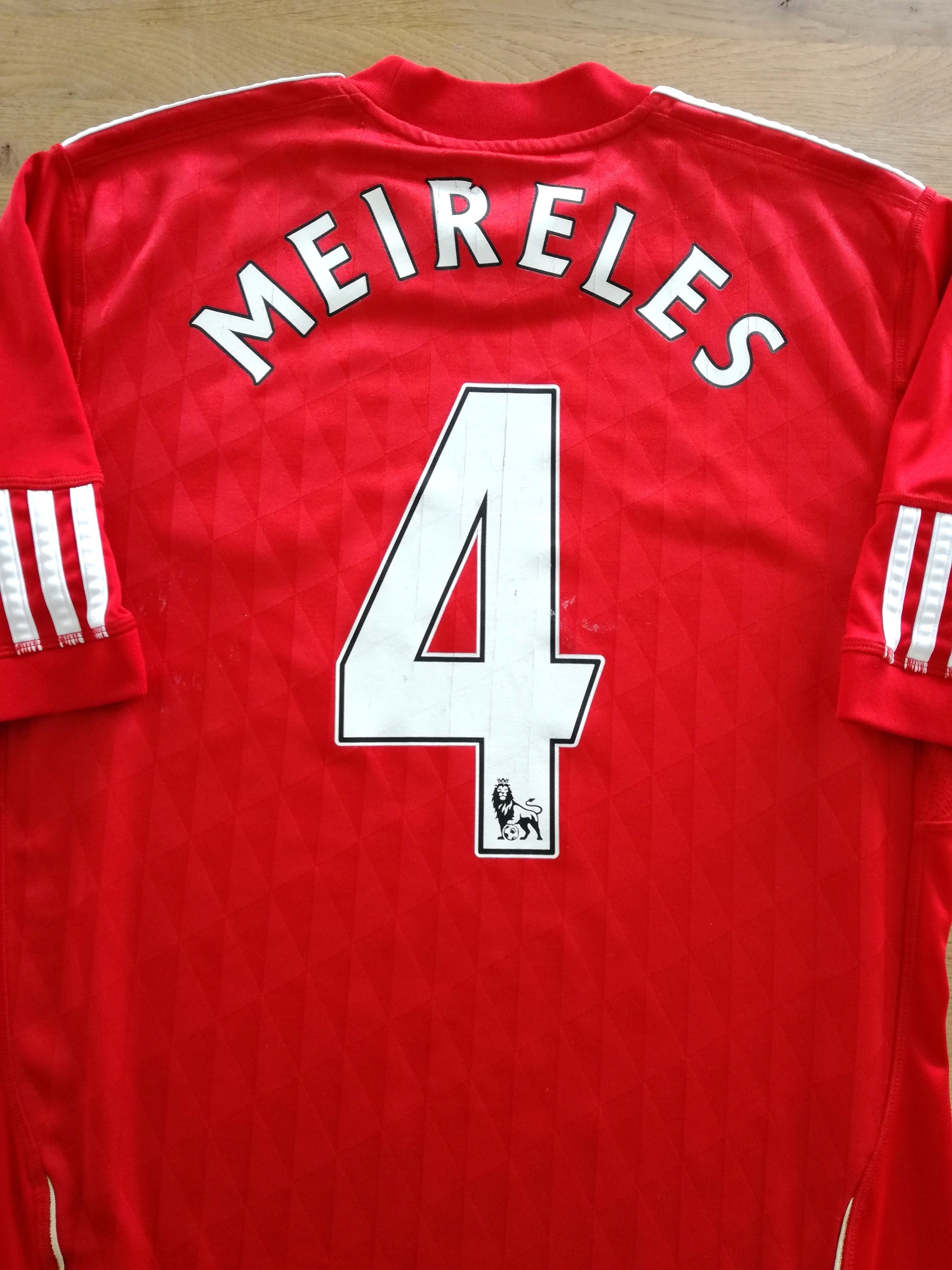 2010/11 Liverpool Home Premier League Football Shirt Meireles #4