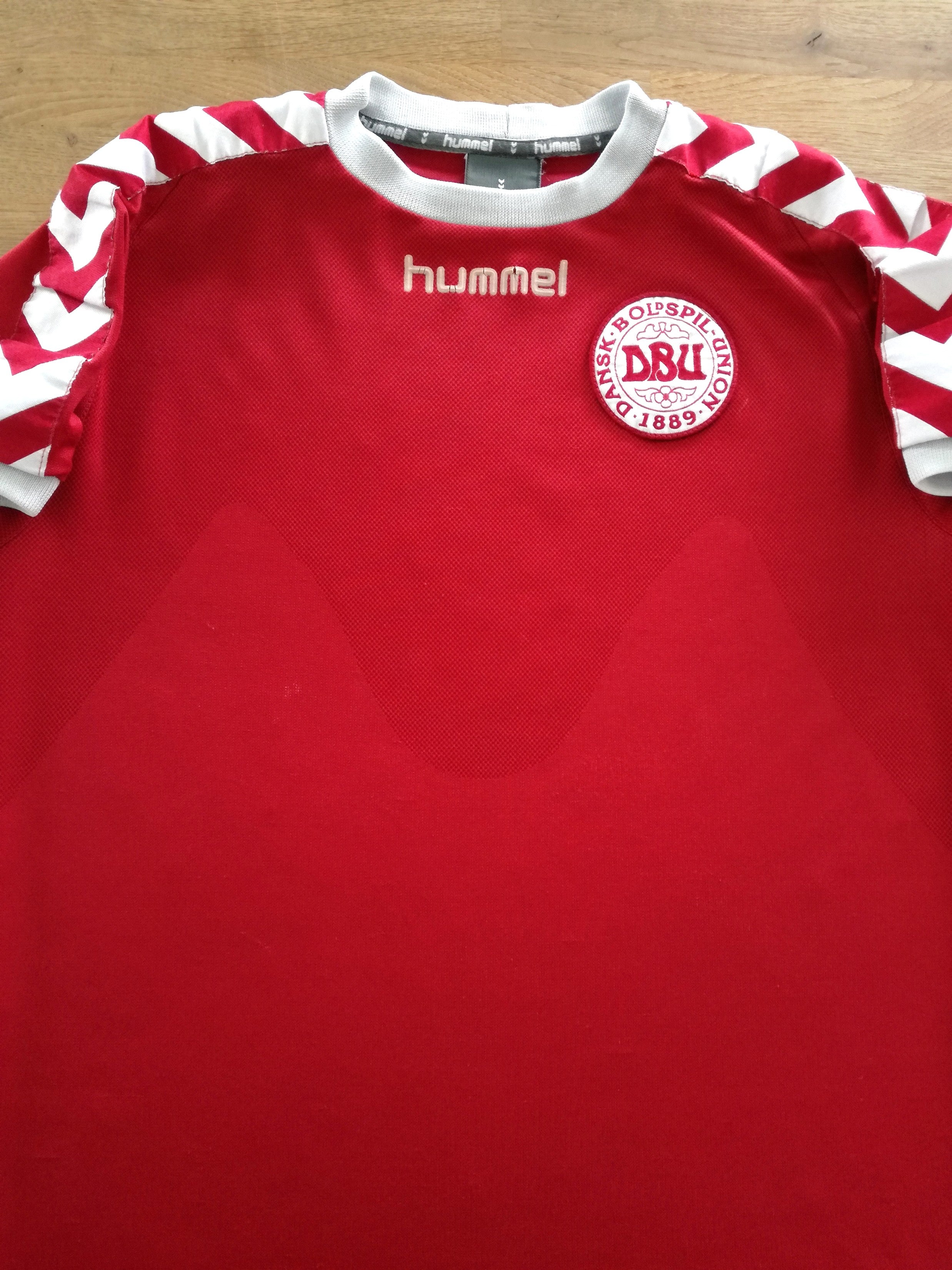 2002/03 Denmark Home Football Shirt