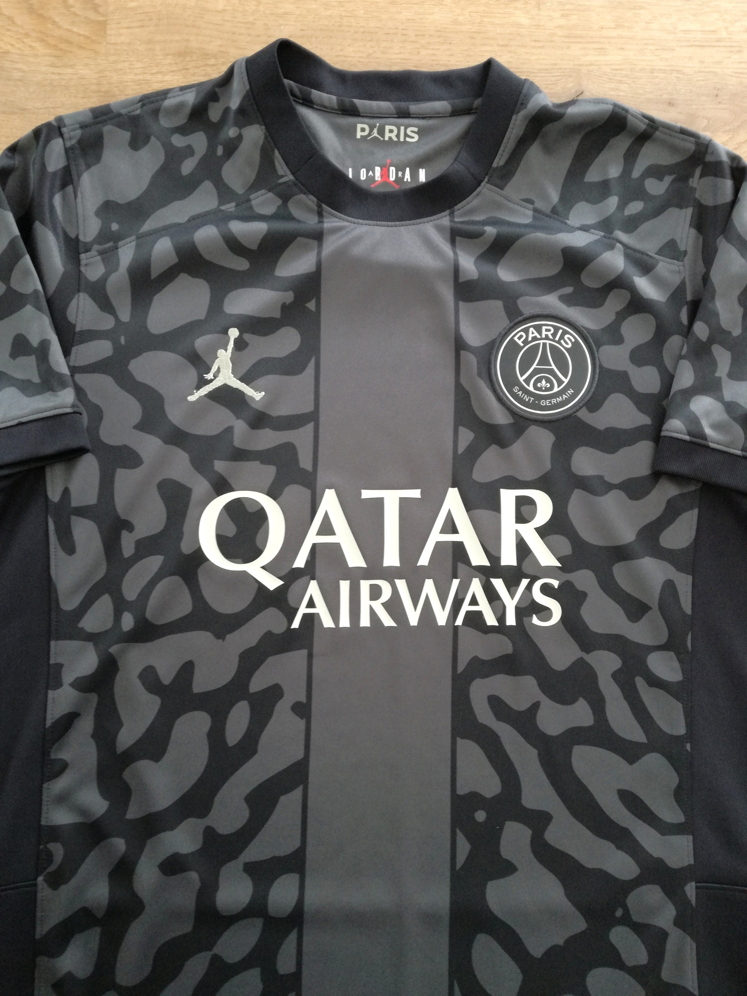 2023/24 PSG 3rd Football Shirt