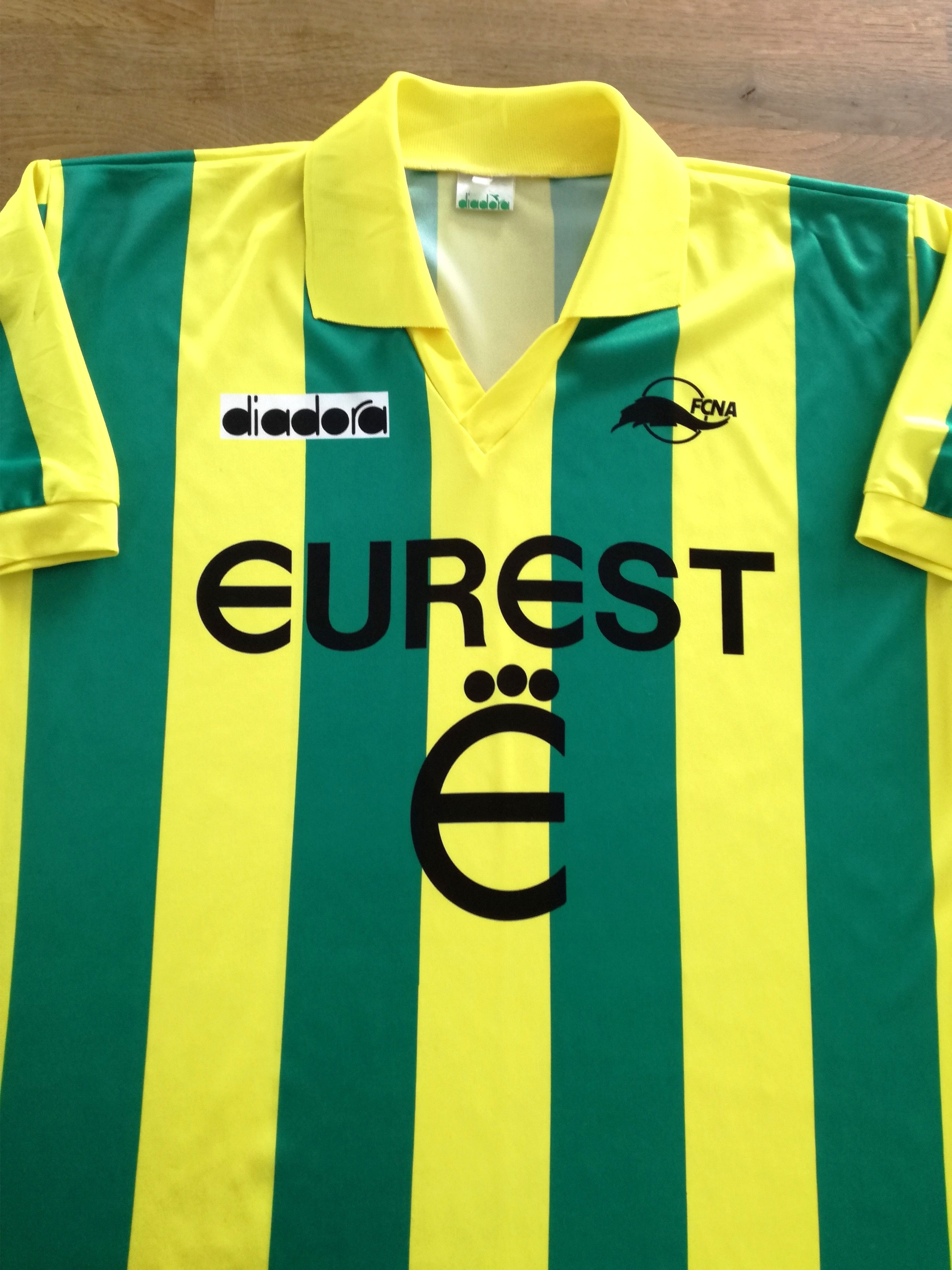 1993/94 FC Nantes Home Football Shirt