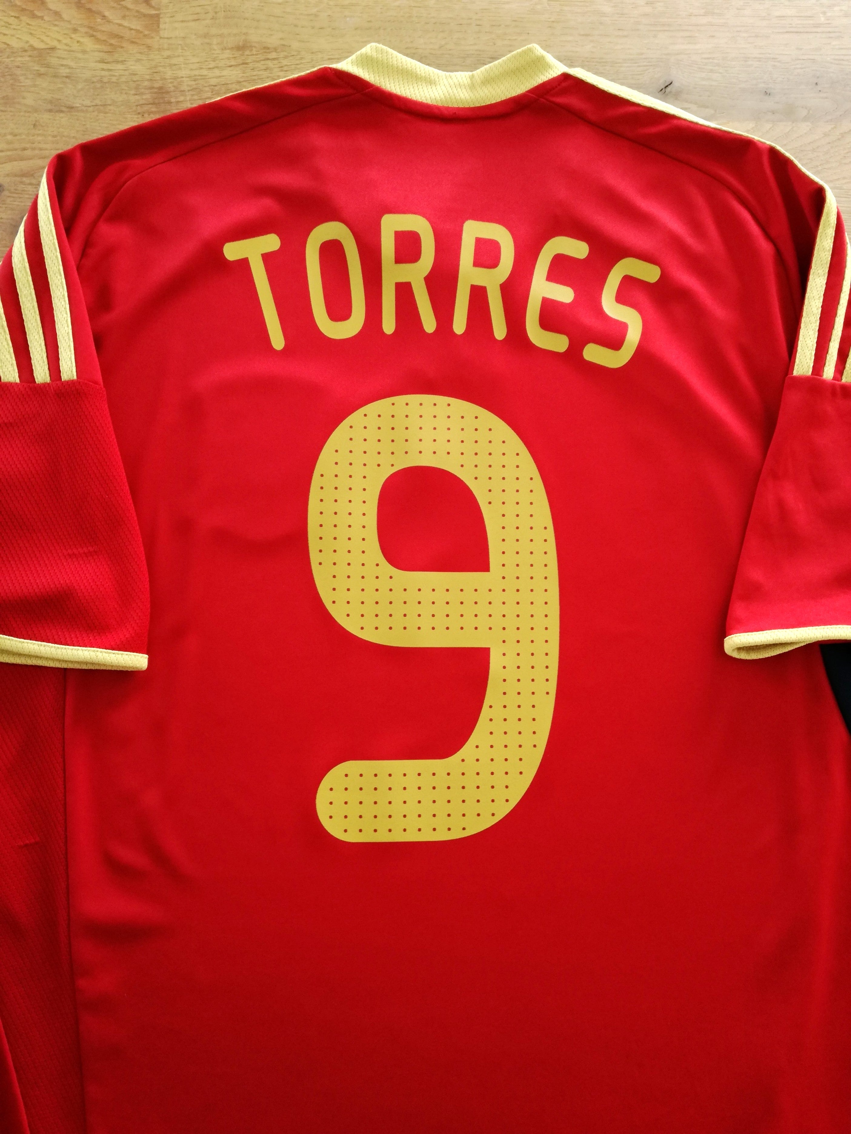 2009 Spain Home Football Shirt Torres #9