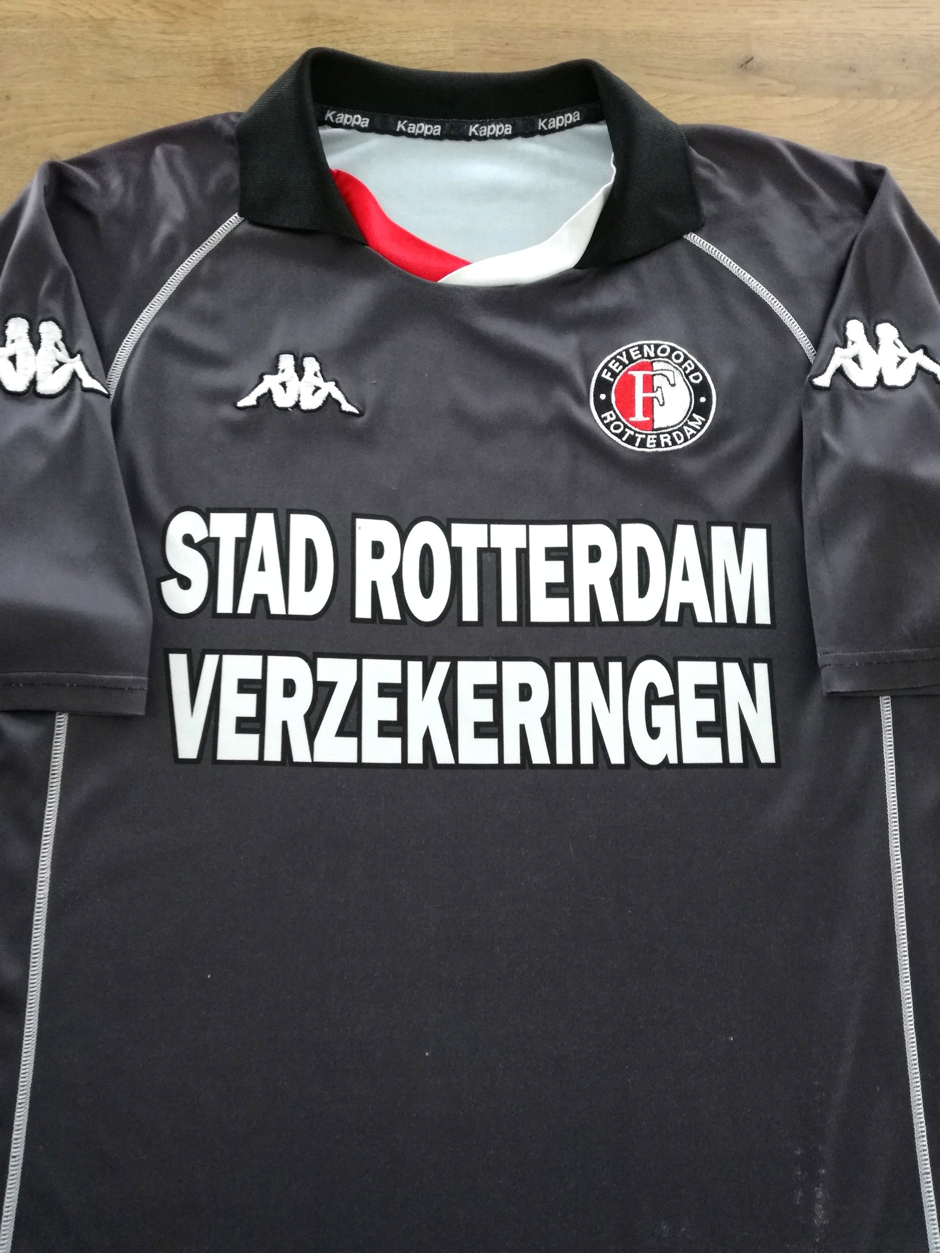 2001/02 Feyenoord 3rd Football Shirt (XL)