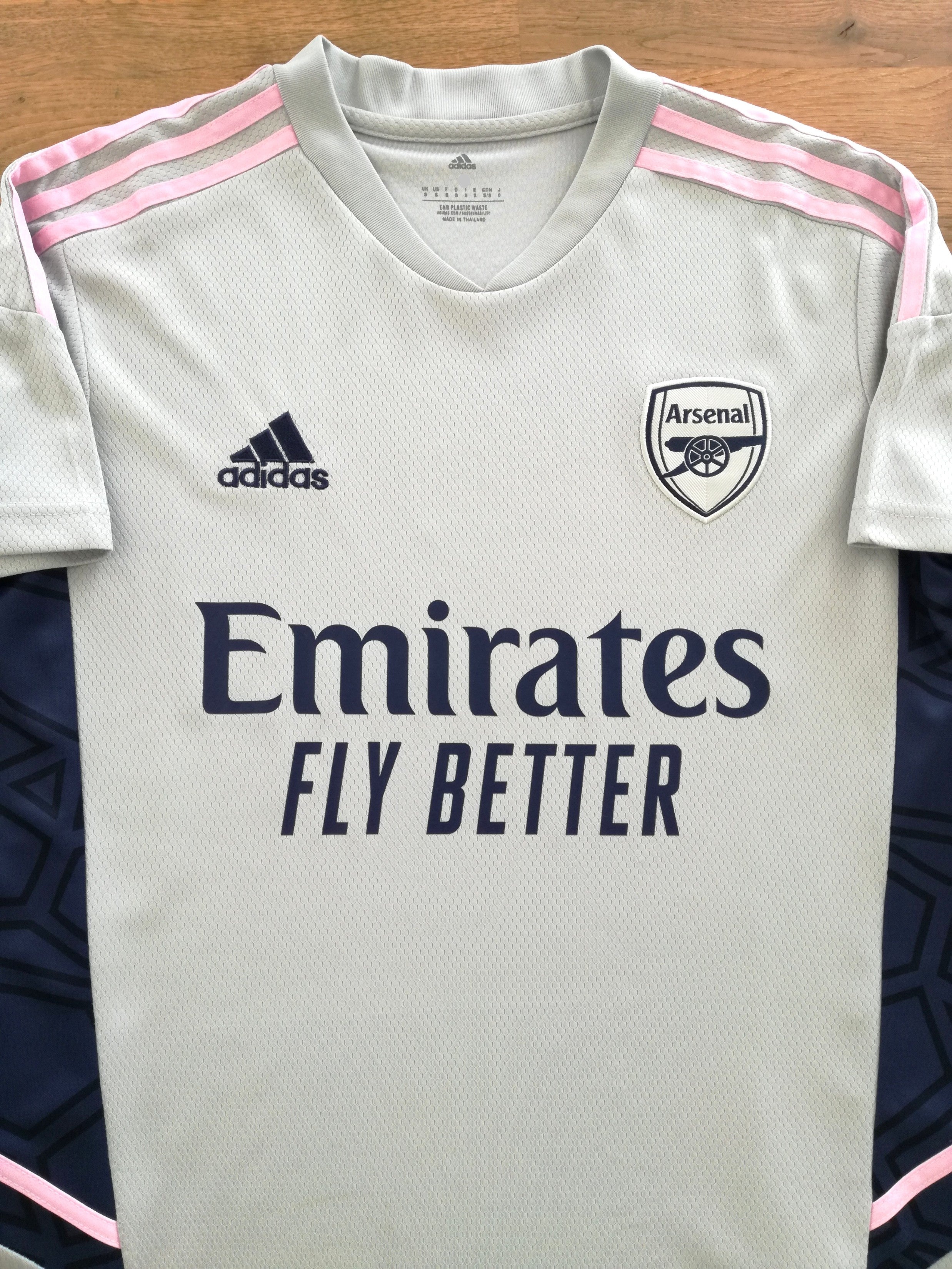 2022/23 Arsenal Training Shirt