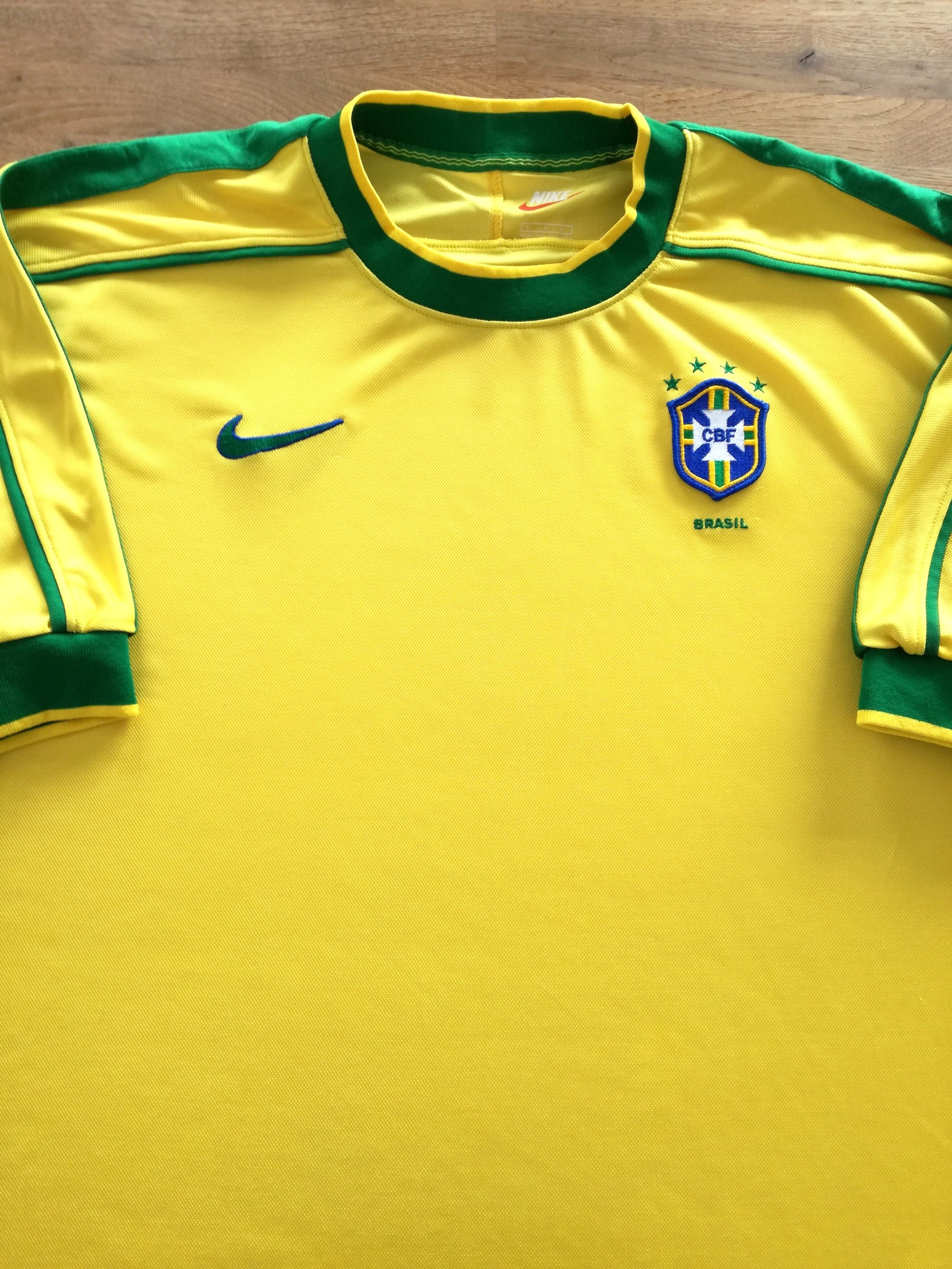 1998/99 Brazil Home Football Shirt