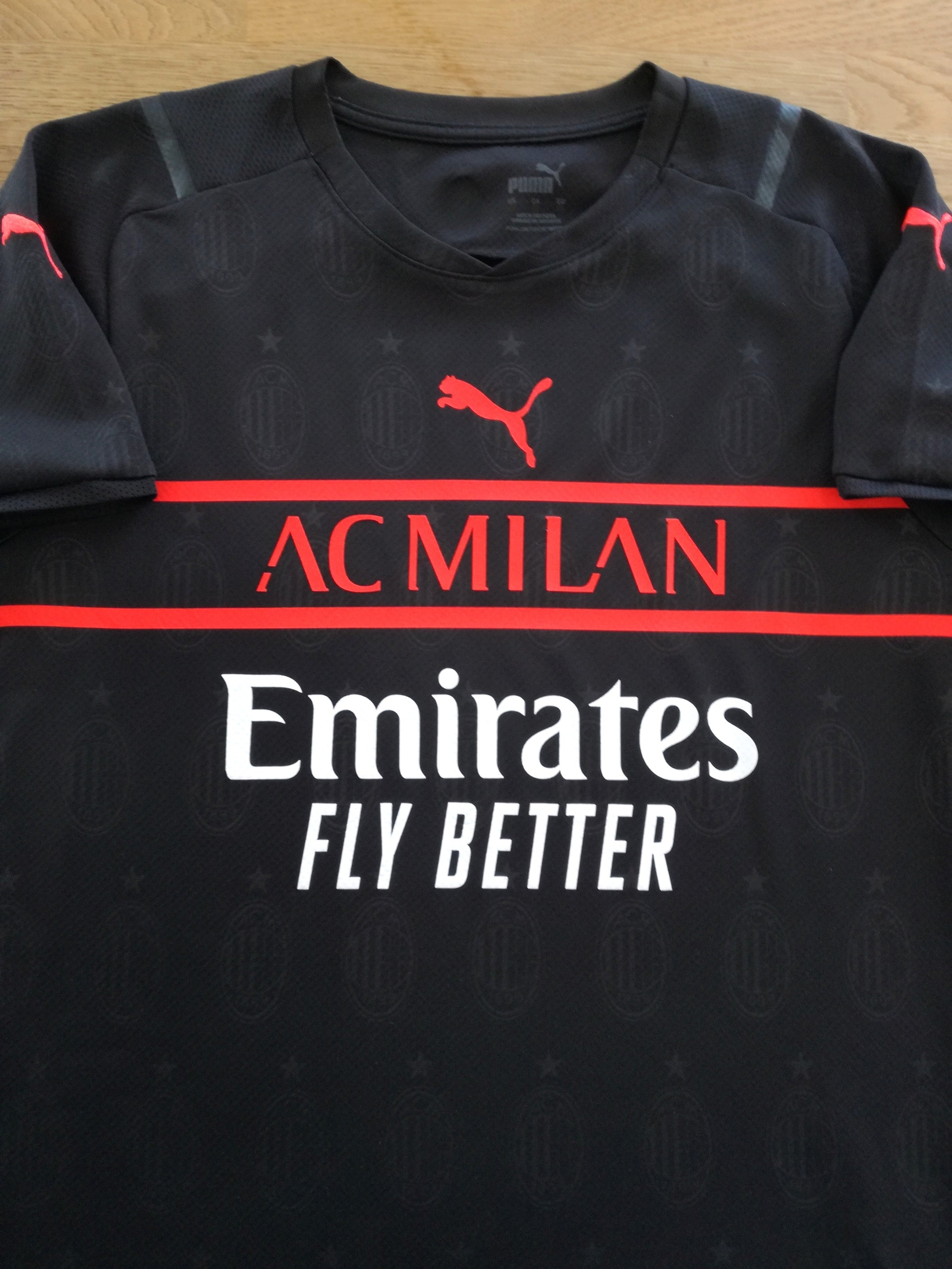 2021/22 AC Milan 3rd Football Shirt