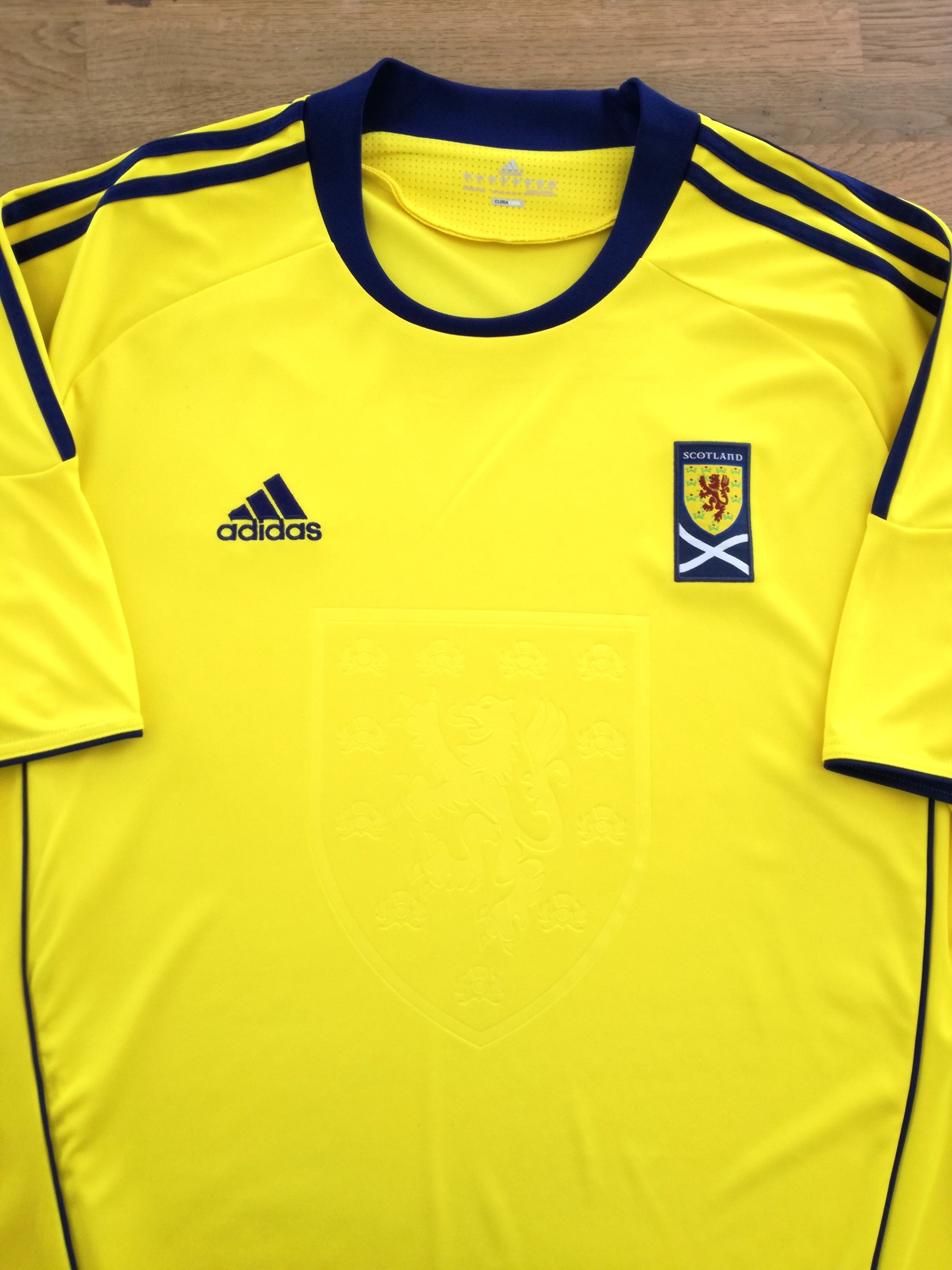 2010/11 Scotland Away Football Shirt