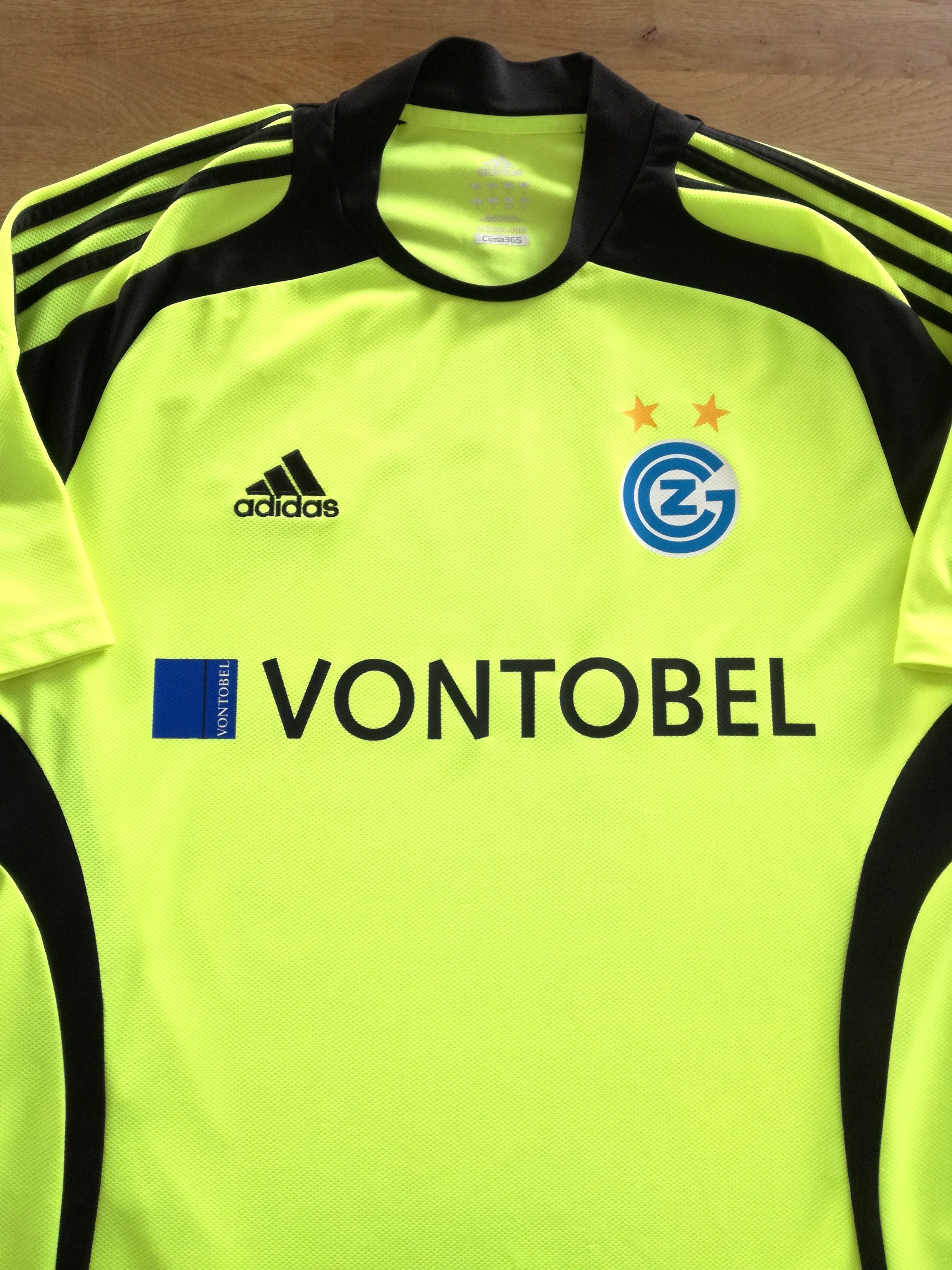 2010/11 Grasshopper Zurich Away Football Shirt
